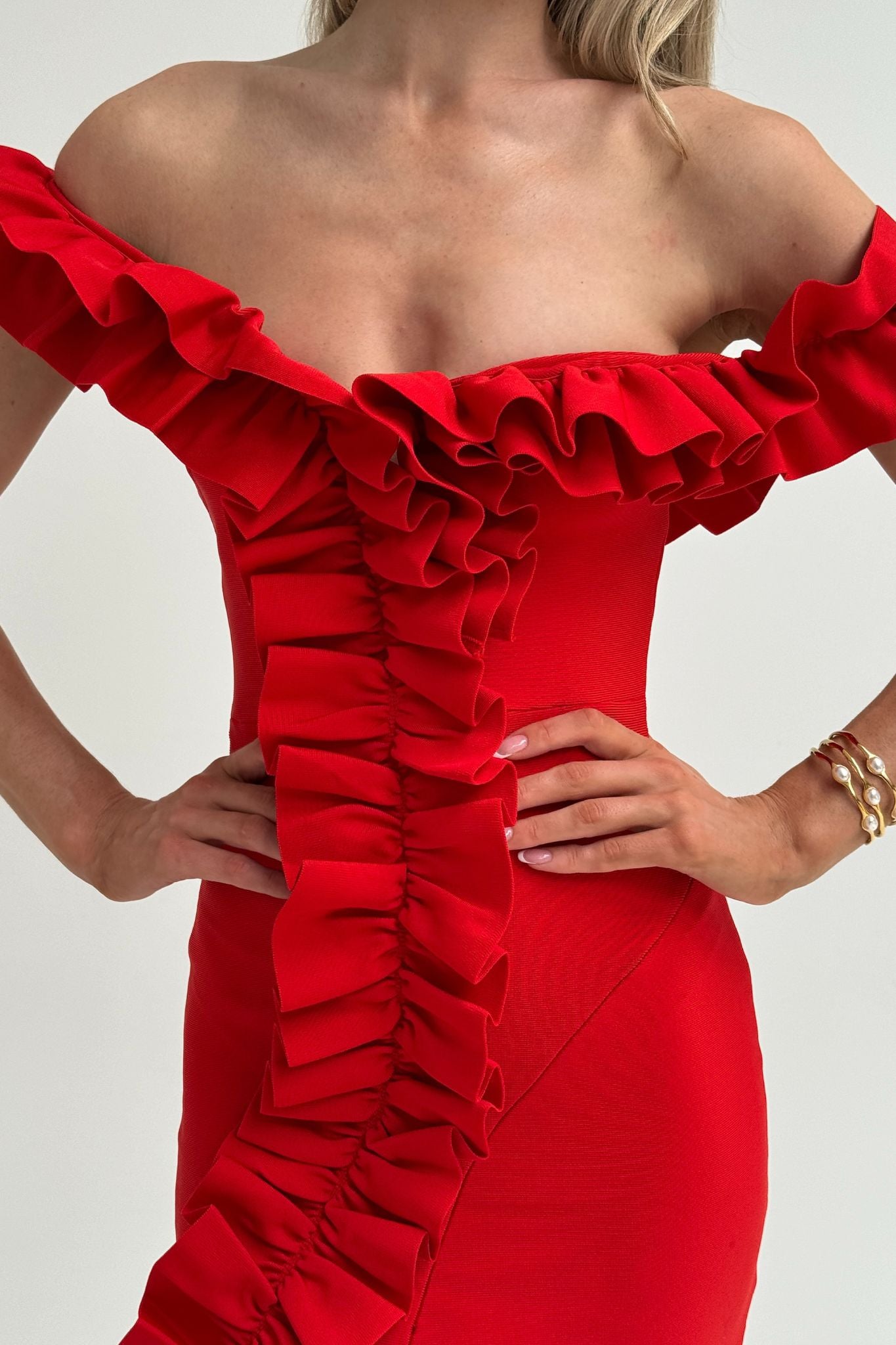 Holly Off Shoulder Ruffle Dress In Red