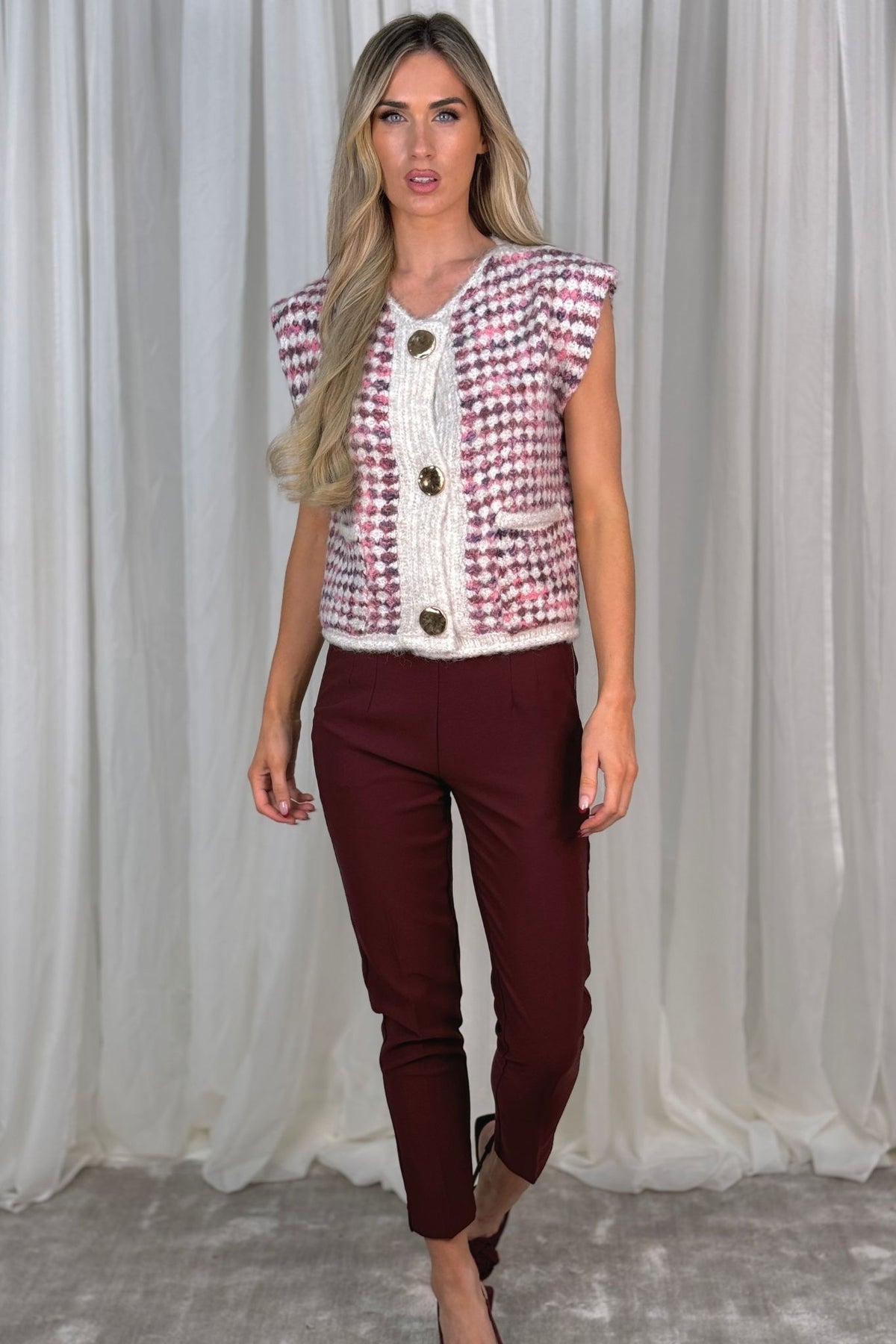 Melanie Knit Waistcoat In Pink Check