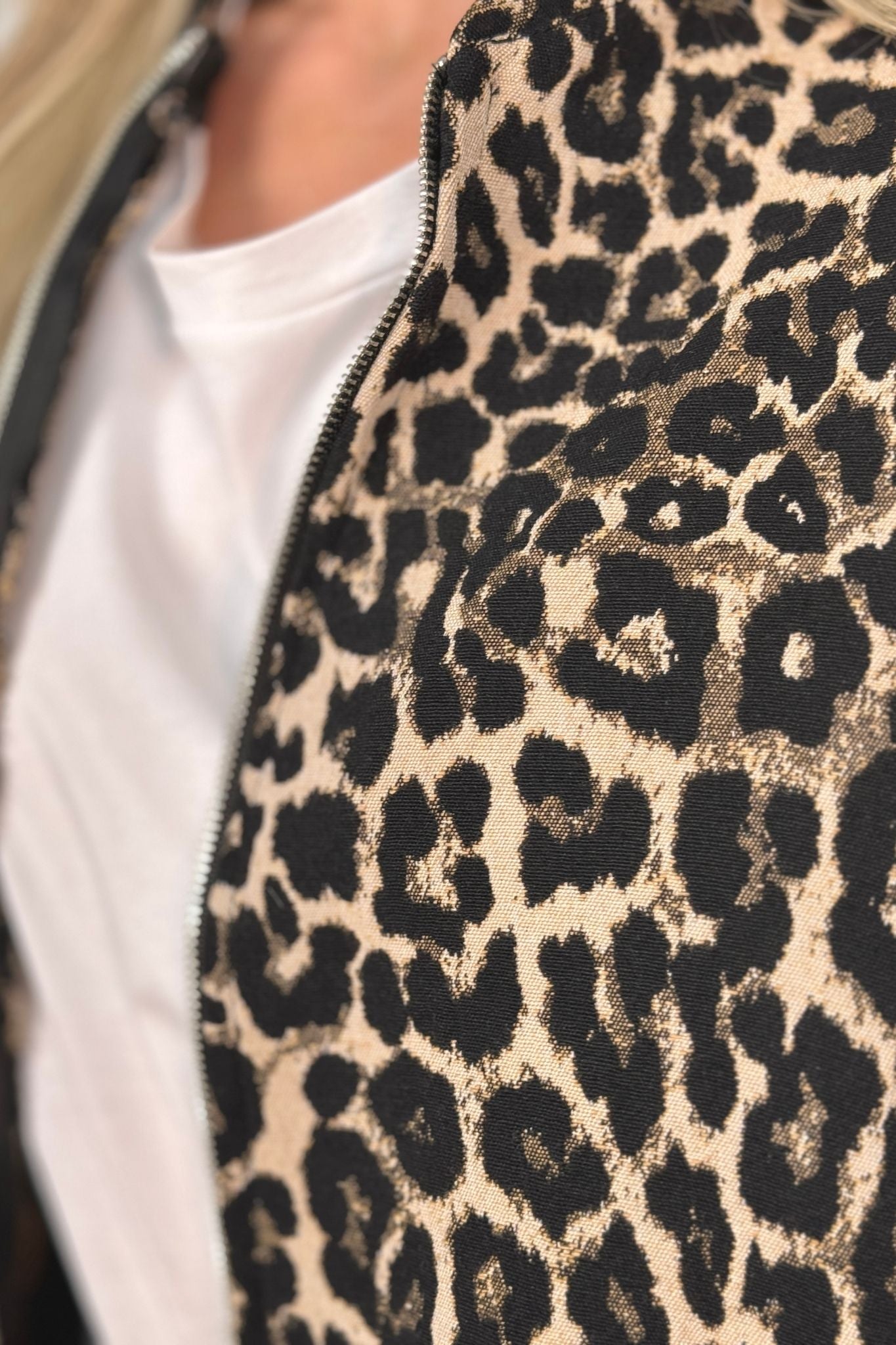 Leona Bomber Jacket In Leopard Print