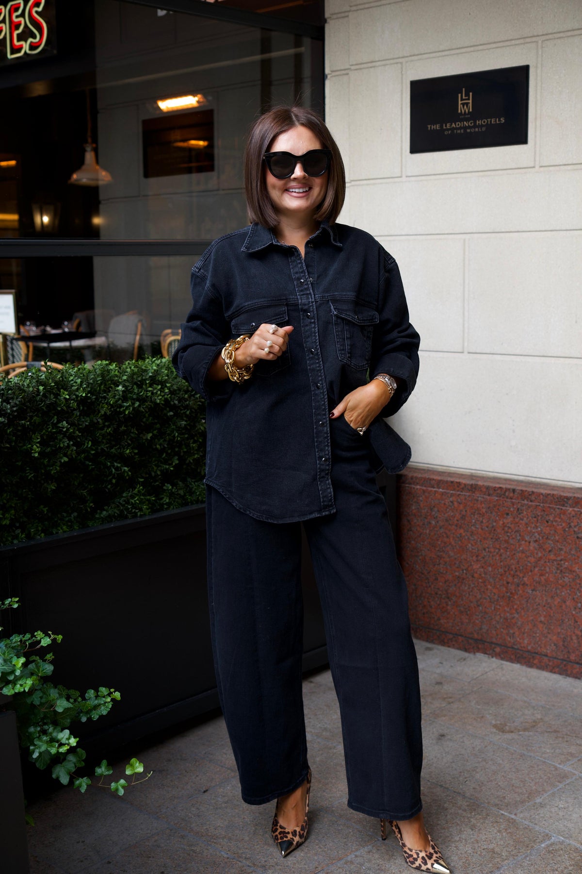 Love Laura Barrell Jeans In Black Wash