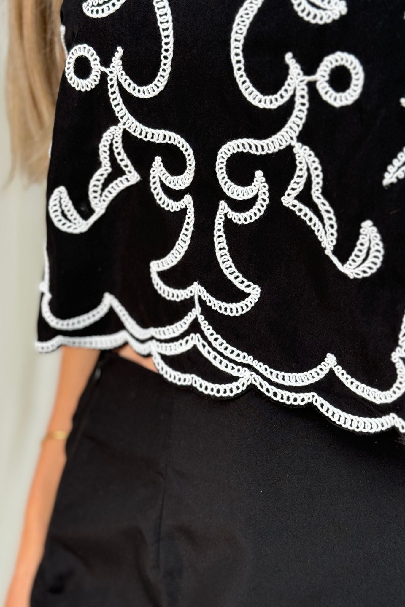 Polly White Embroidered Top In Black