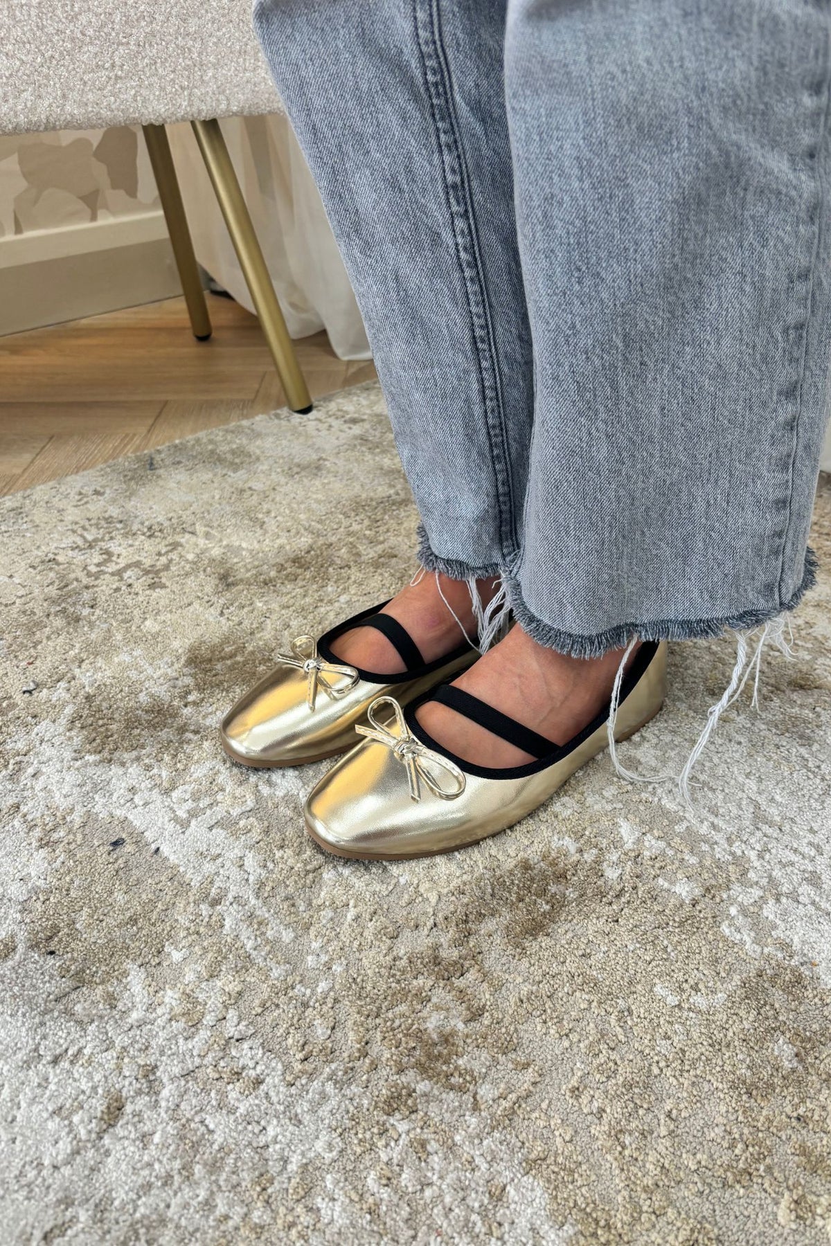 Cathy Ballet Pumps In Gold