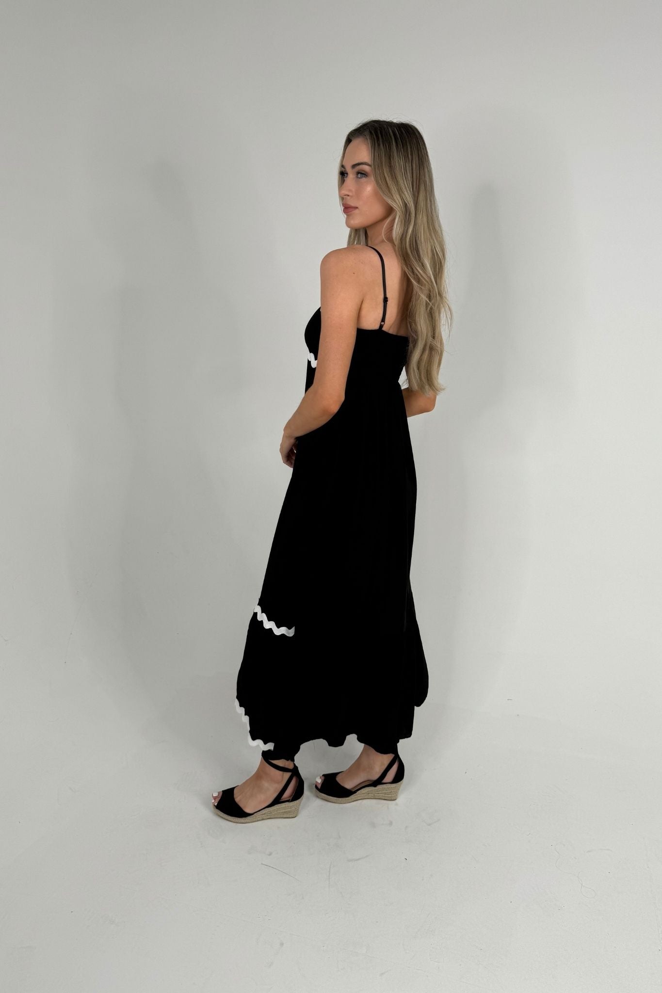 Polly Tiered Maxi Dress In Monochrome