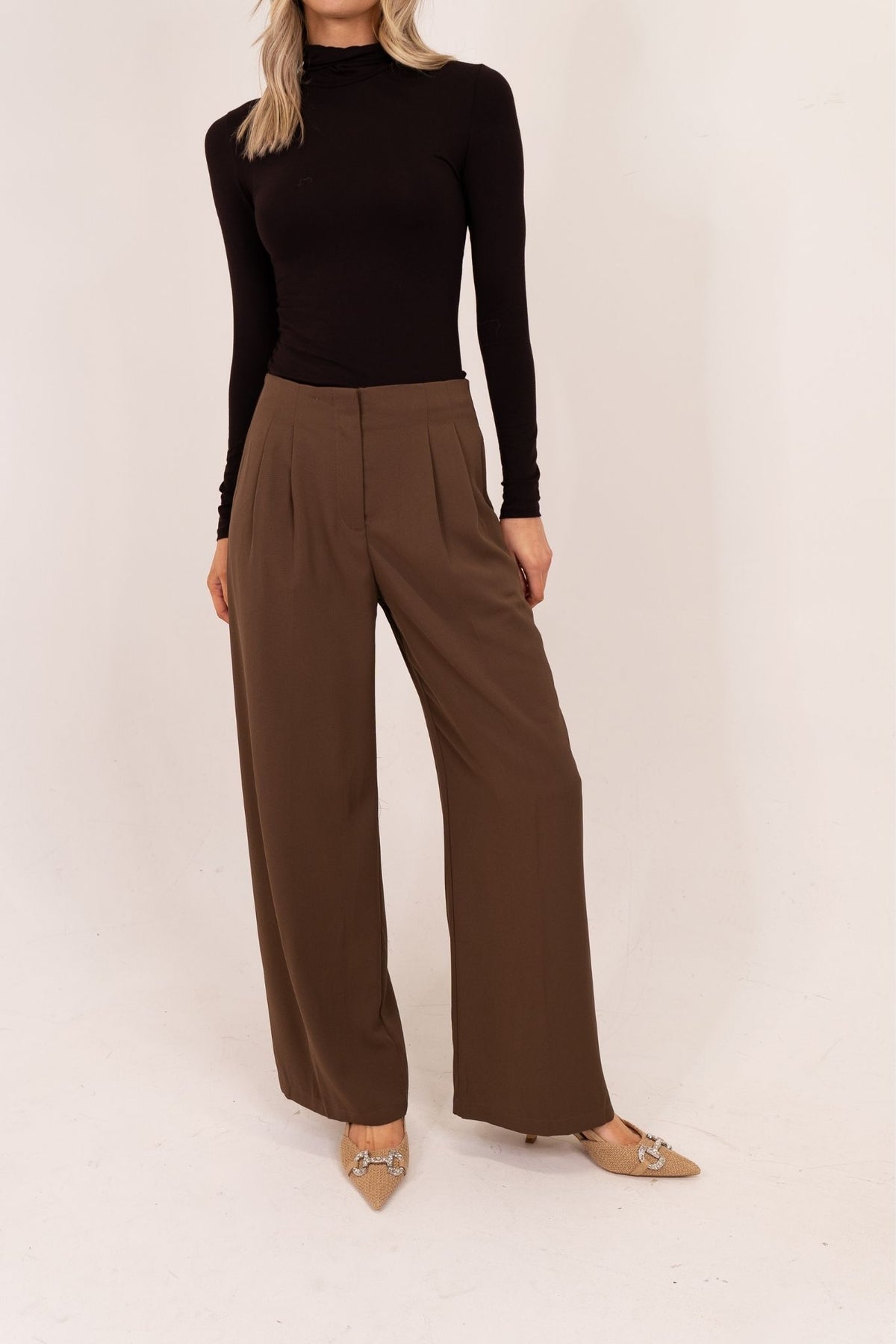 Willow Wide Leg Trousers In Chocolate