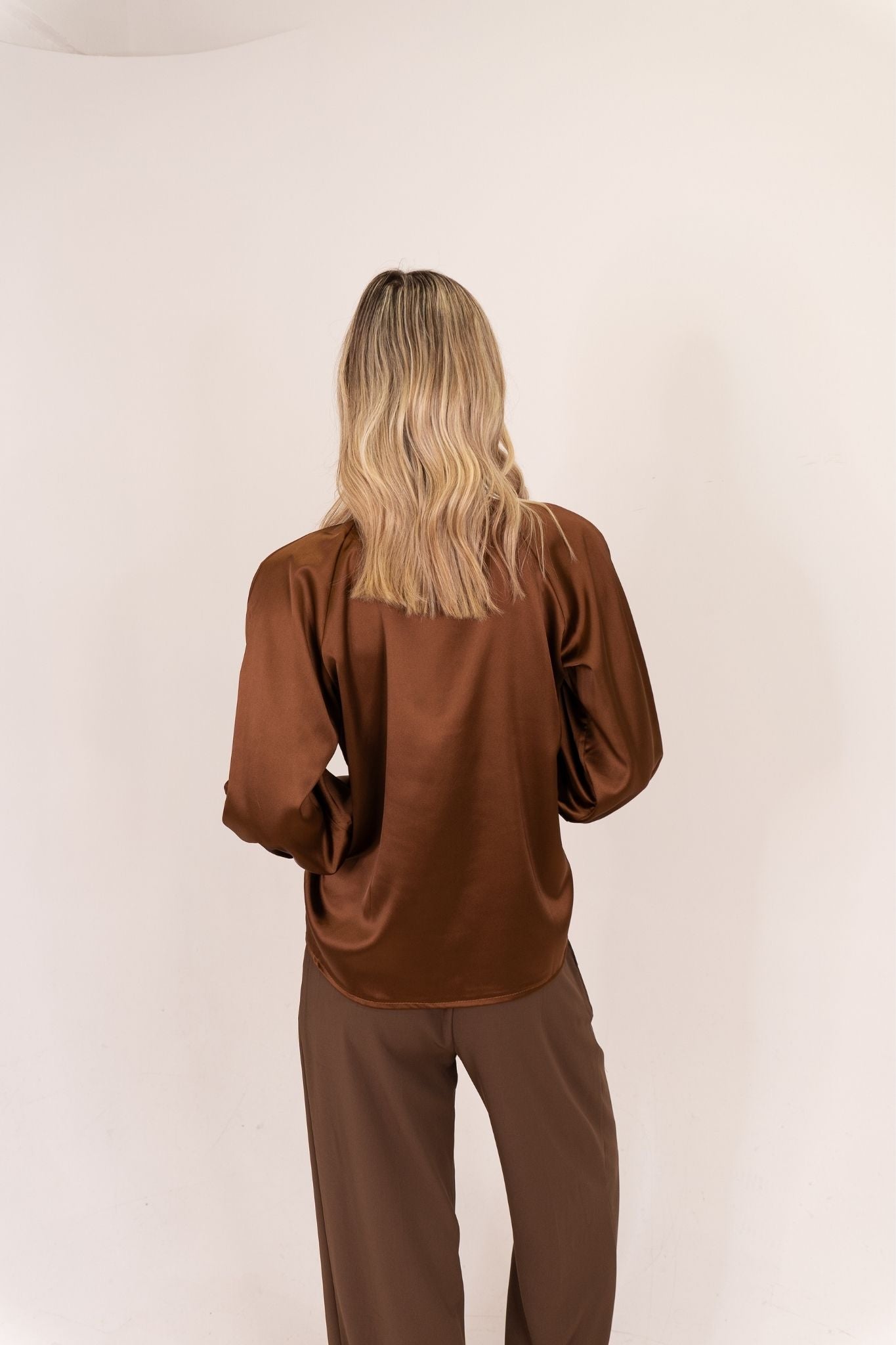 Leah Tie Neck Satin Blouse In Chocolate