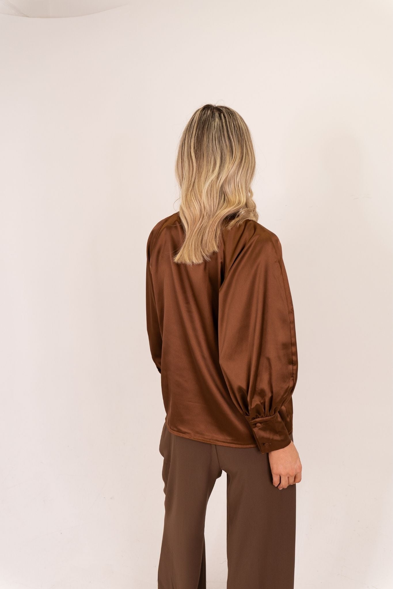 Leah Tie Neck Satin Blouse In Chocolate