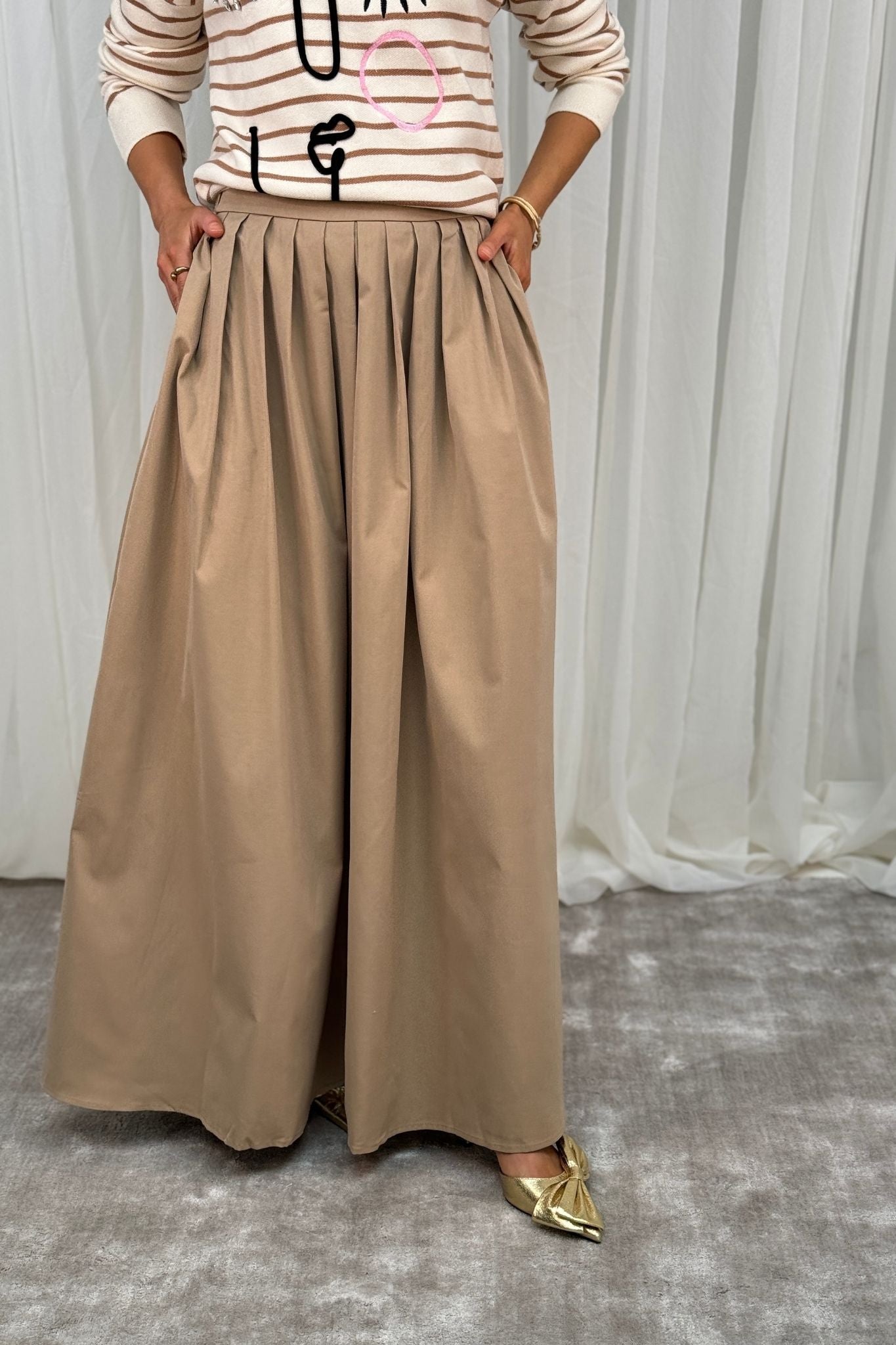 Elsa Puff Maxi Skirt In Camel