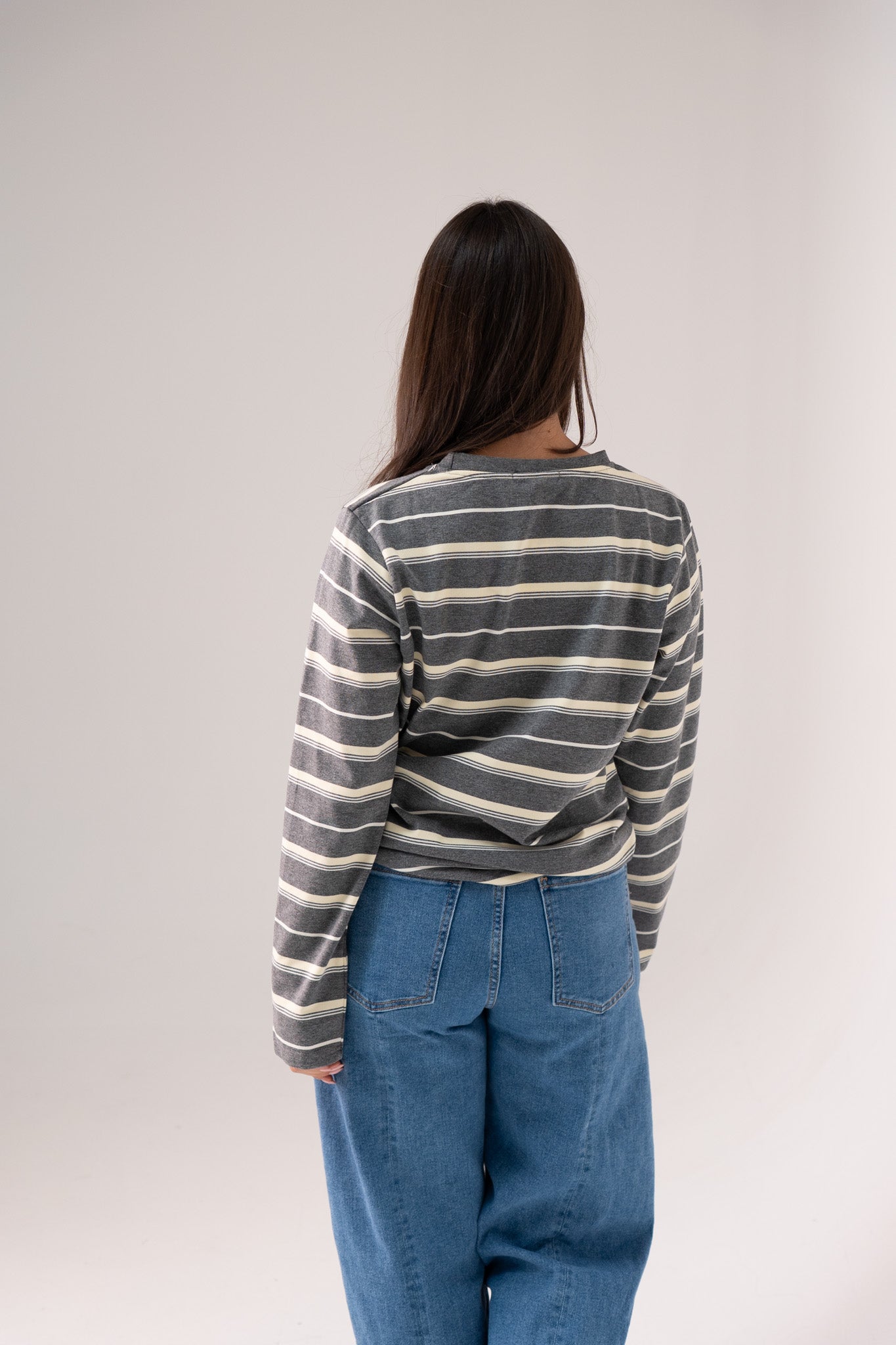 Ally Long Sleeve Stripe Top In Grey