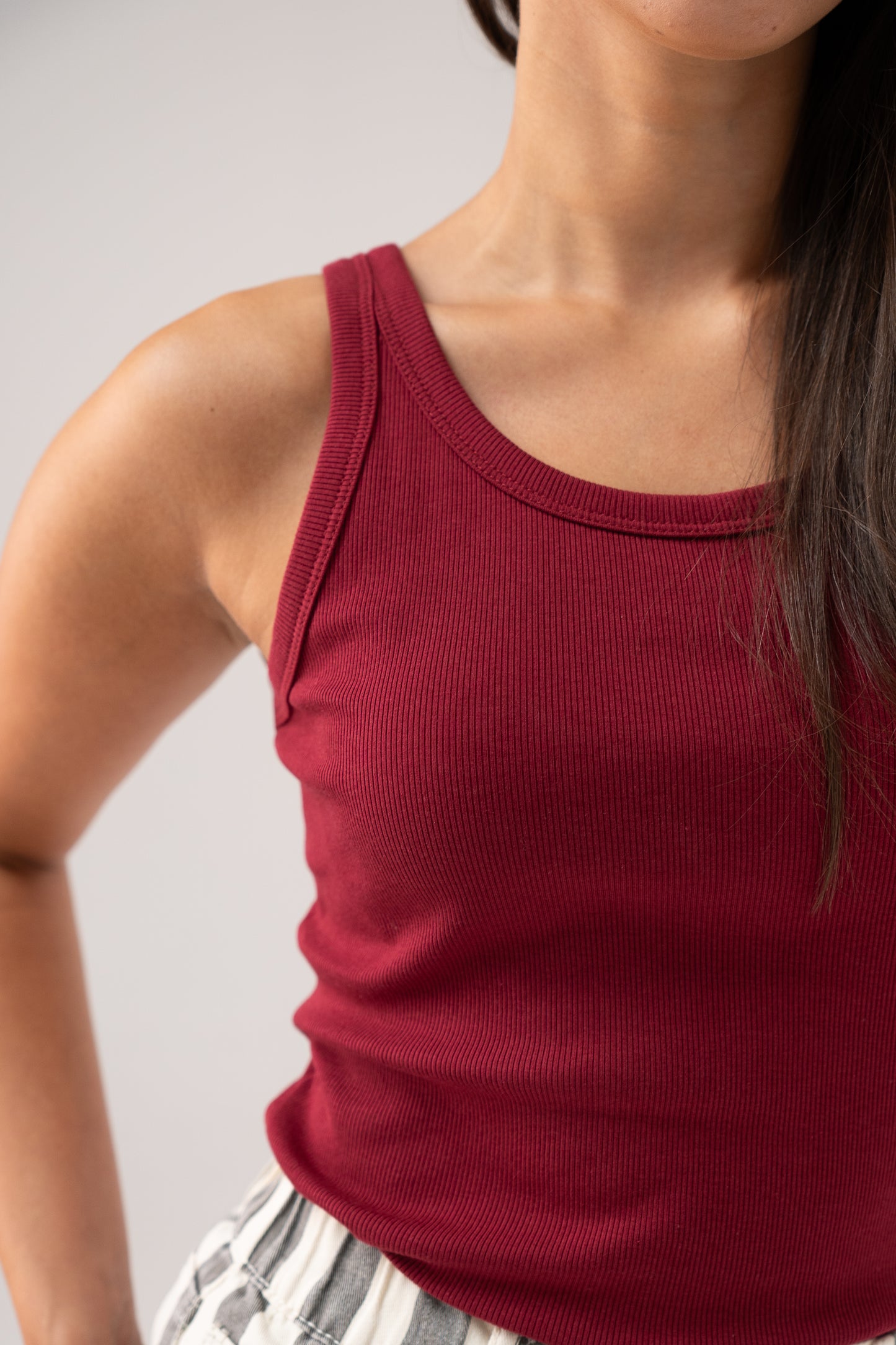 Ally Vest Top In Bordeaux