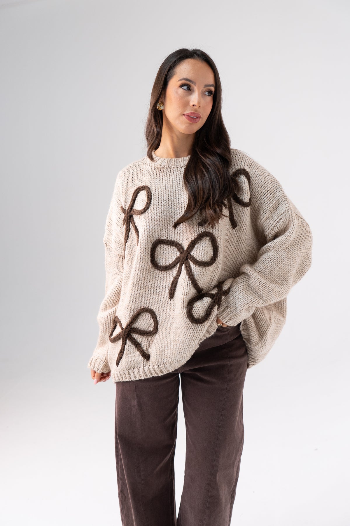 Caitlyn Bow Detail Jumper In Neutral