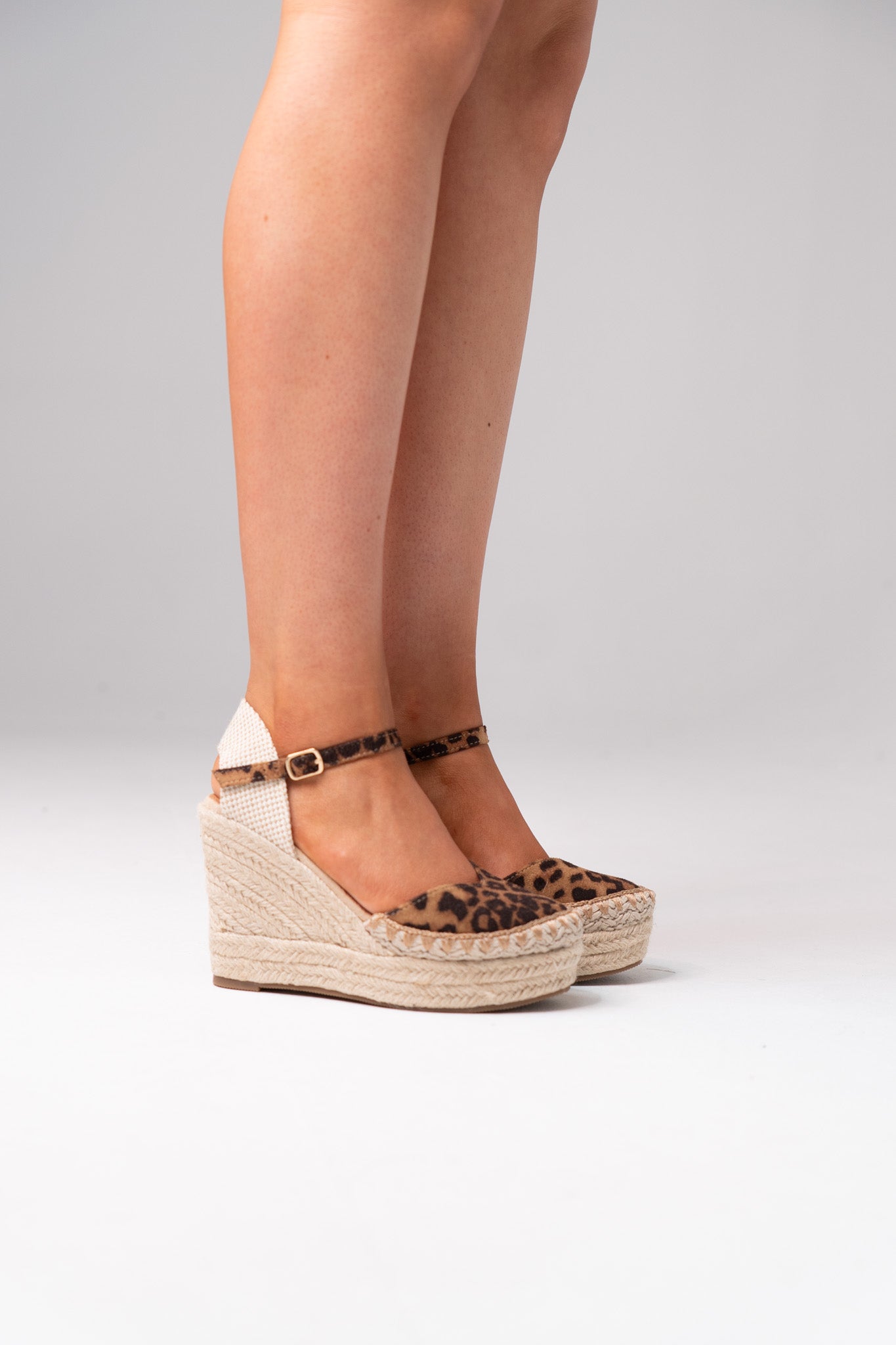 Cathy Closed Toe Wedges In Leopard