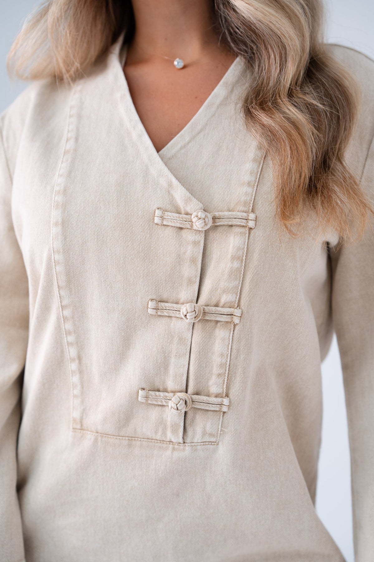 Cora Denim Shift Dress In Beige