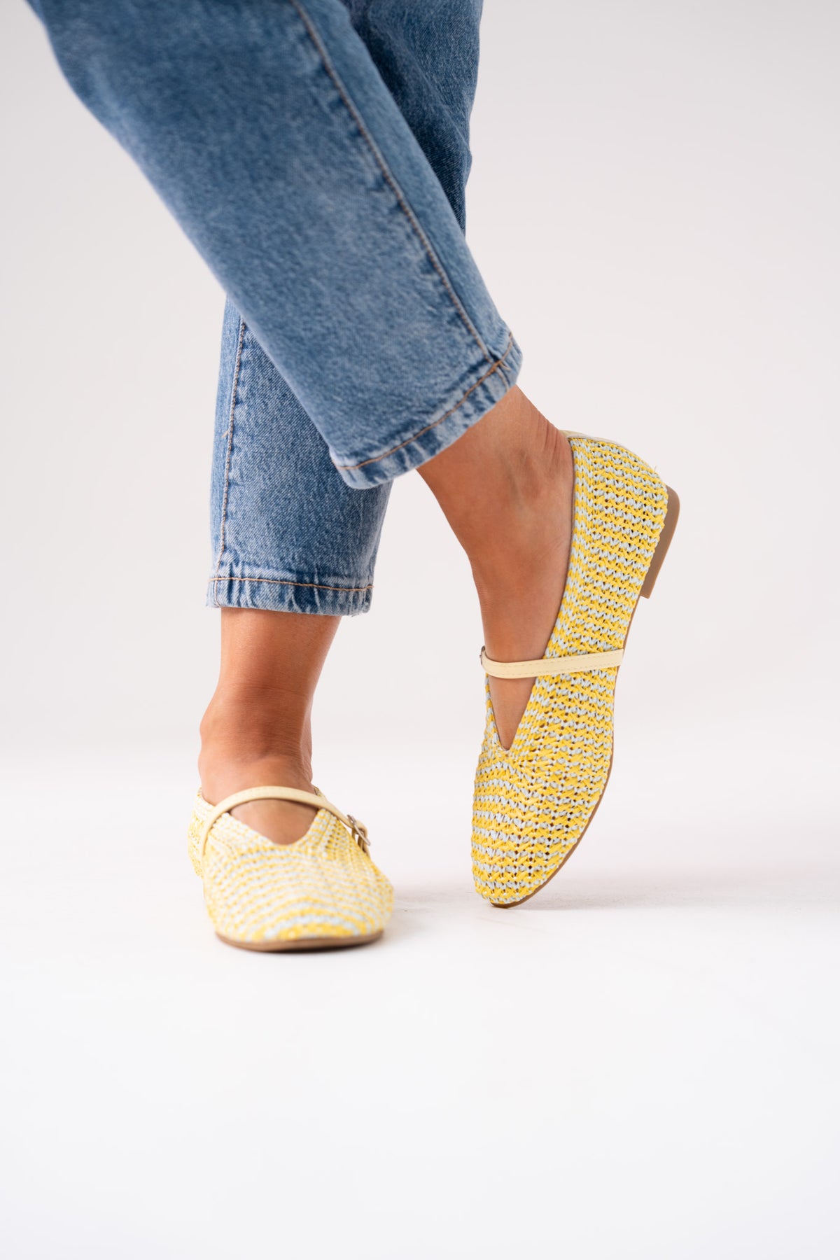 Faith Woven Flats In Yellow