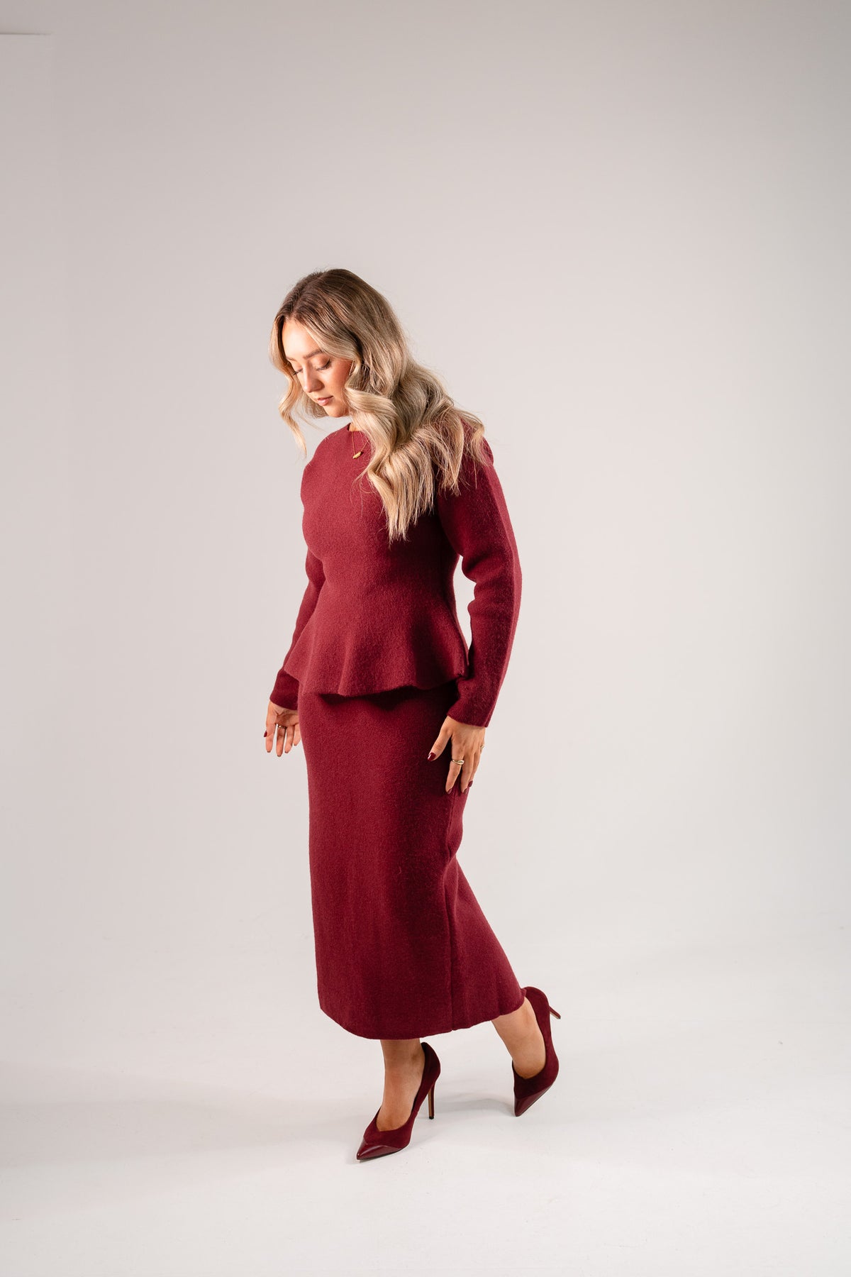 Love Laura Knit Midi Skirt In Burgundy
