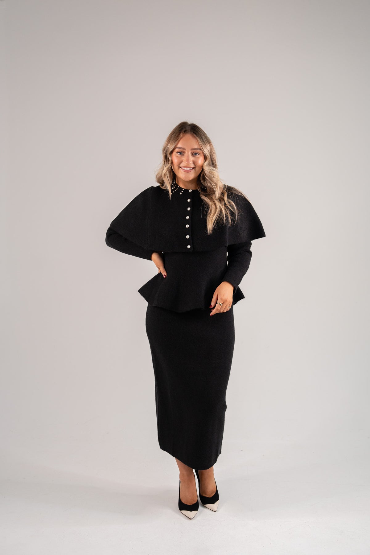 Love Laura Knit Midi Skirt In Black