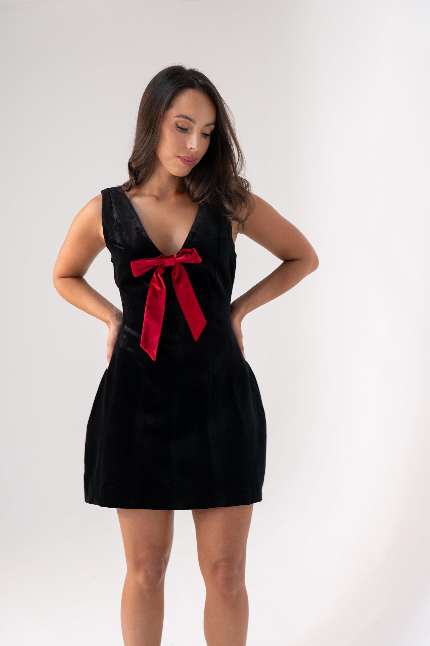 Love Laura Red Bow Velvet Dress In Black
