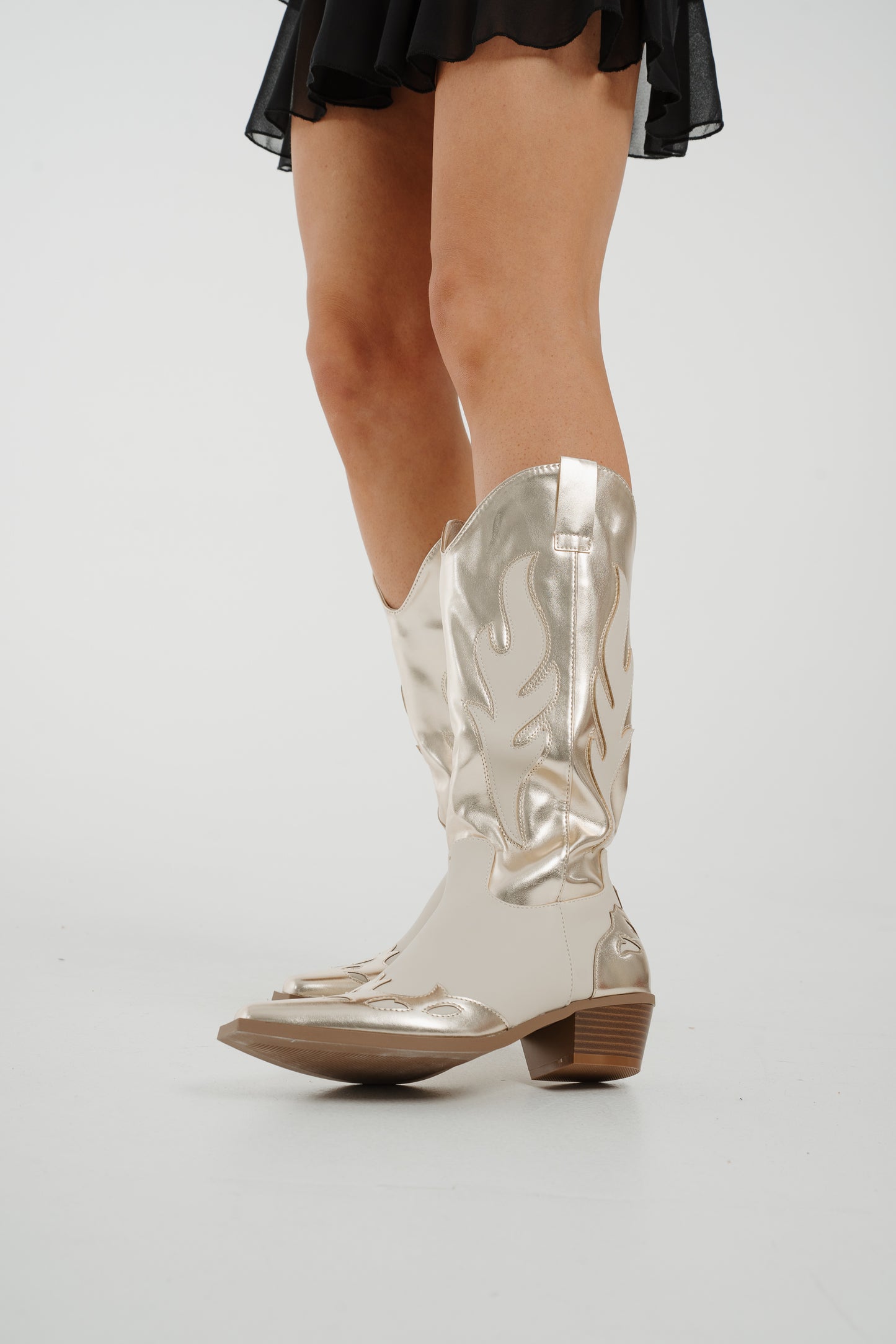 Izzy Metallic Cowboy Boots In Gold