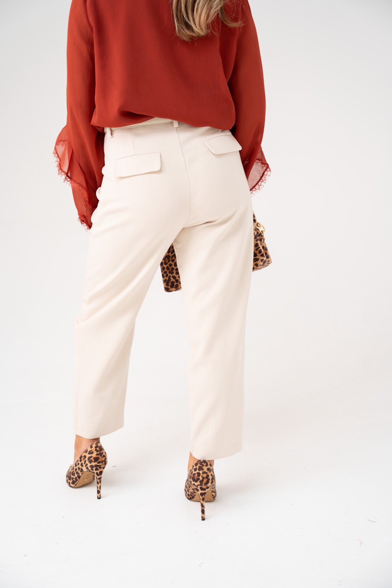 Love Laura Cigarette Trousers In Neutral