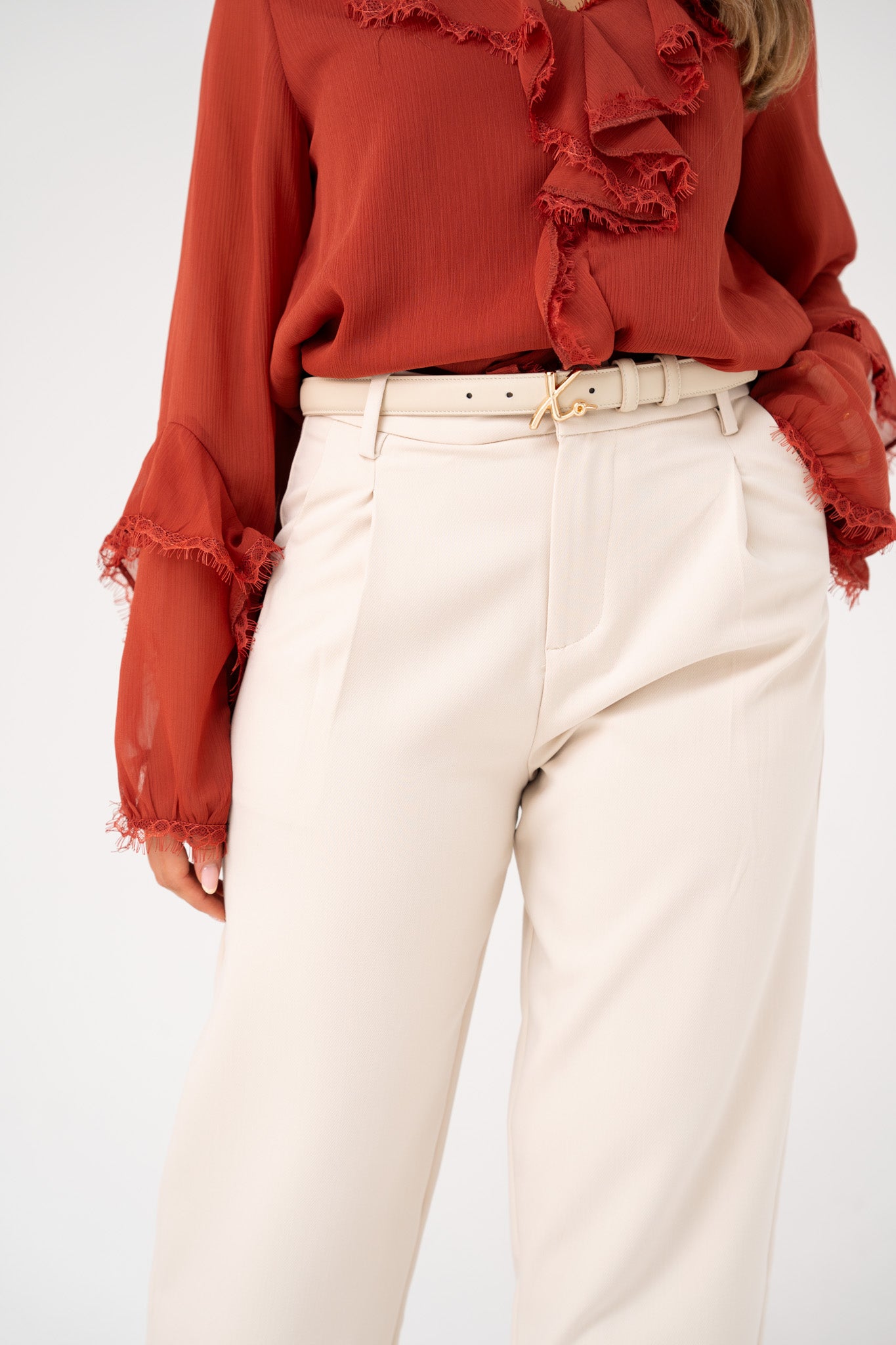 Love Laura Cigarette Trousers In Neutral