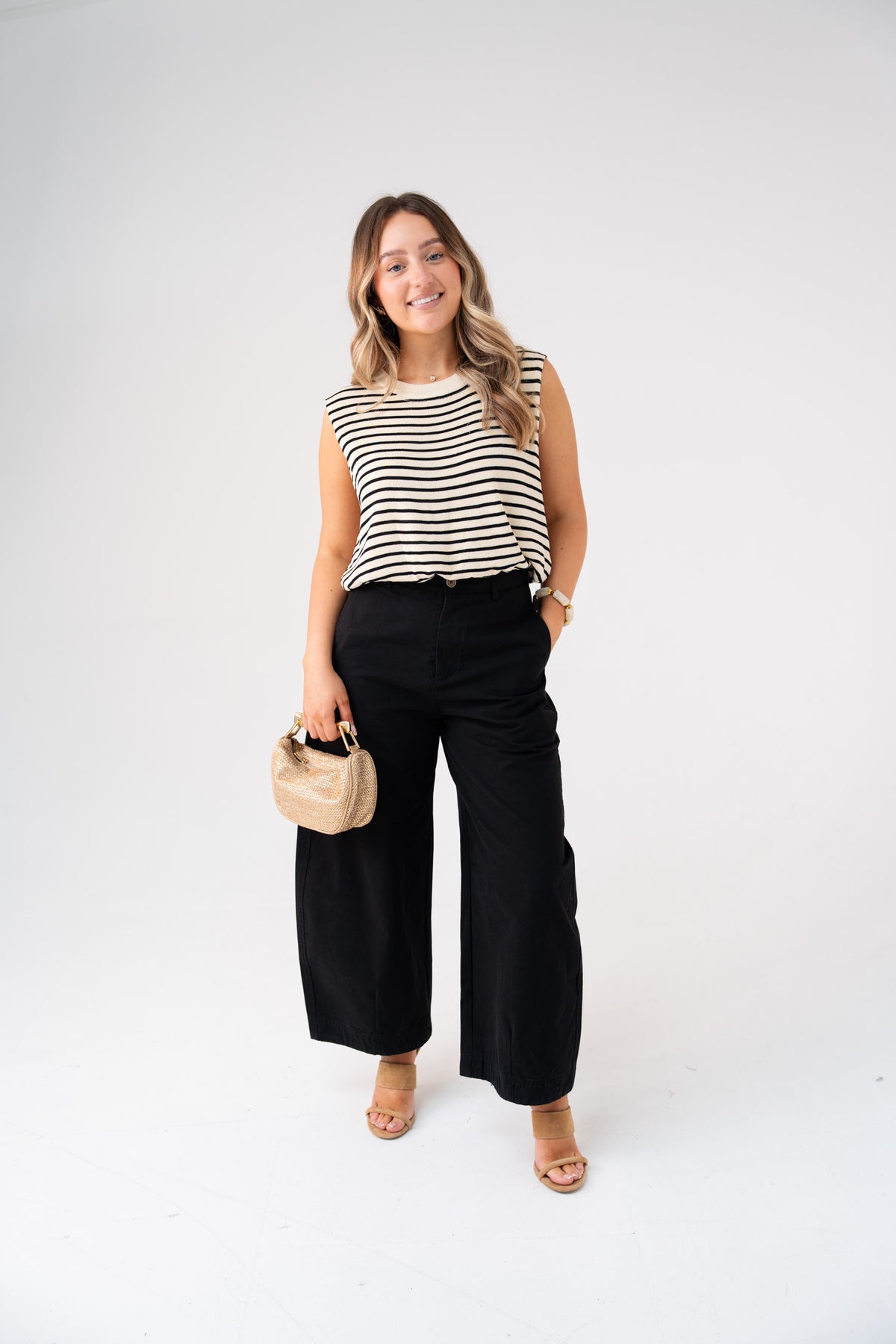 Kiera Barrell Trousers In Black