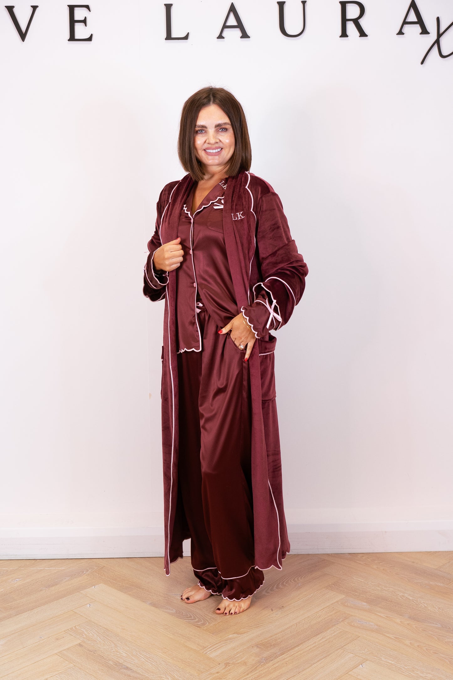 Love Laura Trim Robe In Burgundy
