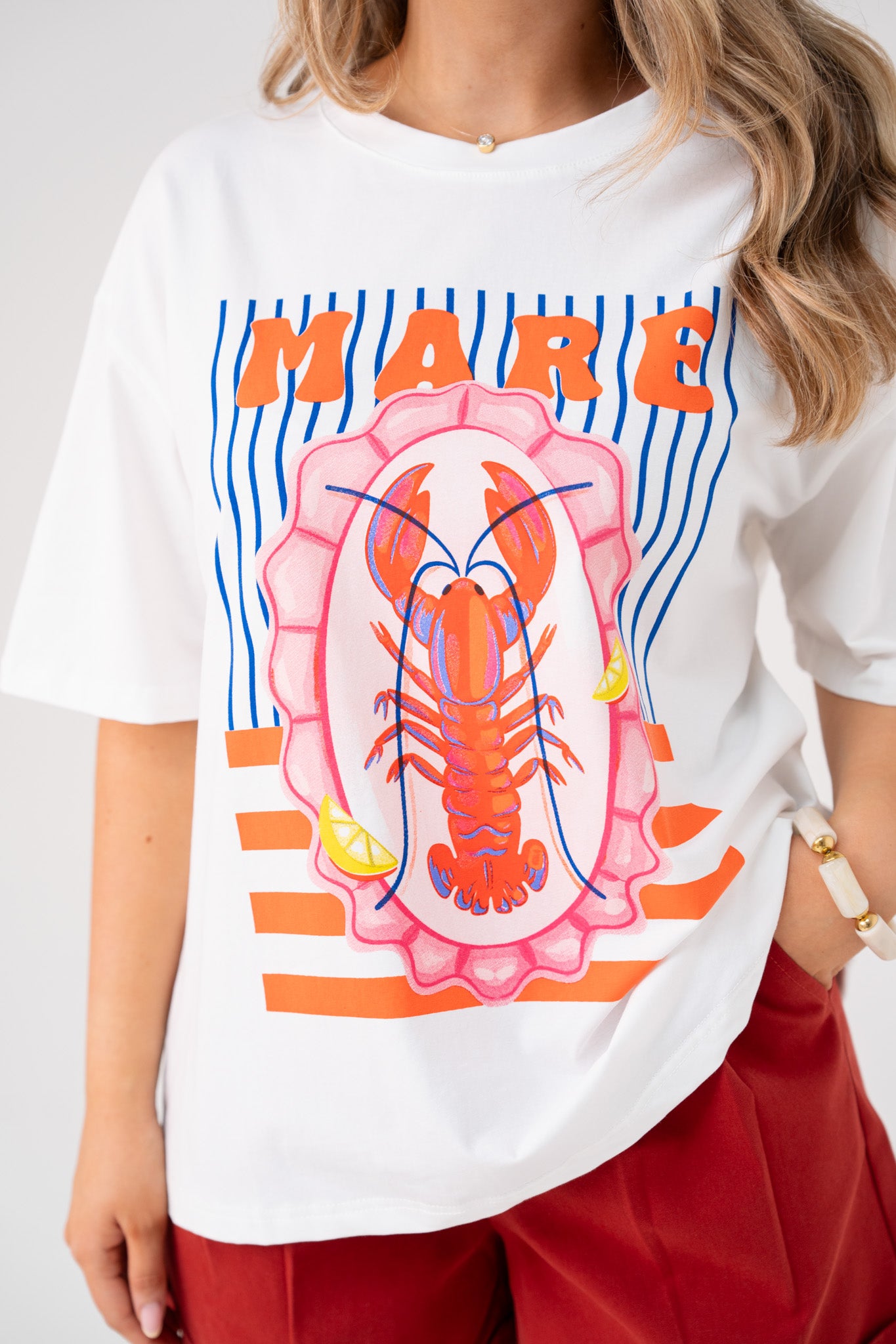 Millie Lobster Graphic T-Shirt In White
