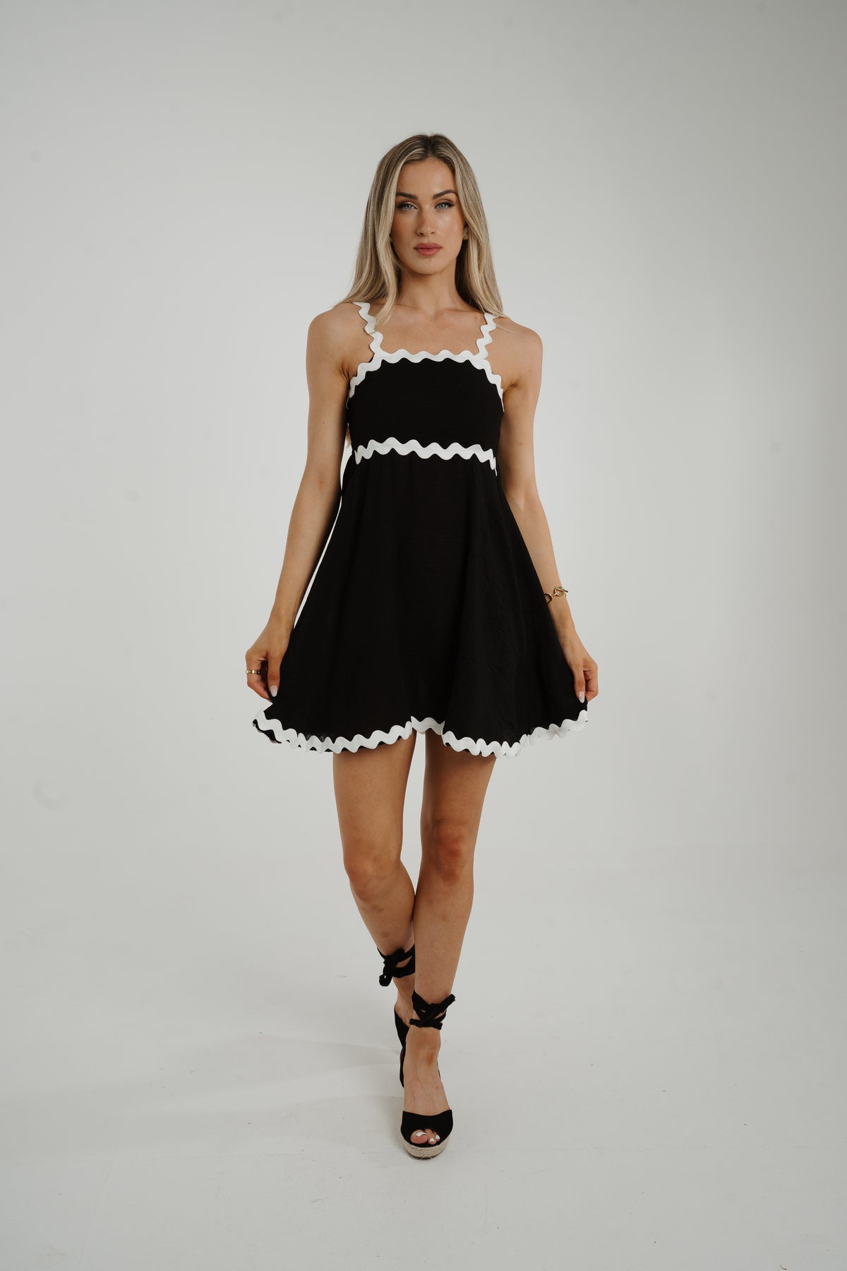 Indie Scallop Trim Mini Dress In Black