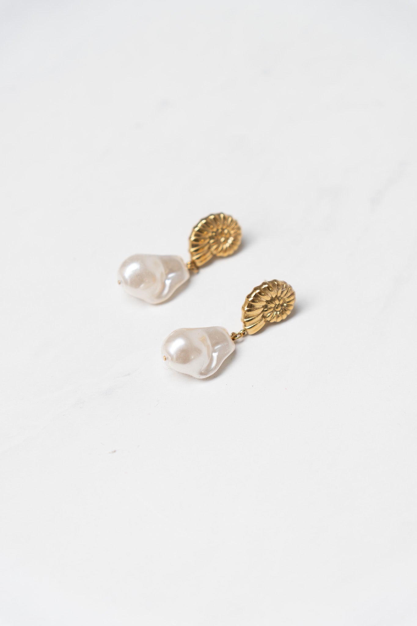 Olive Shell Pearl Drop Earrings In Gold