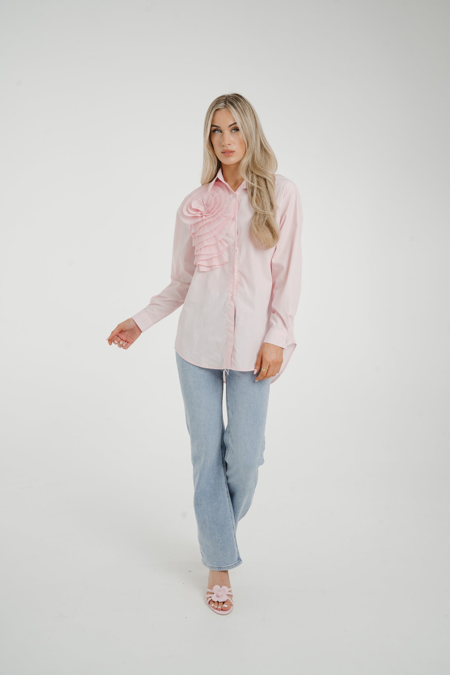 Flynn Pleated Flower Shirt In Pink