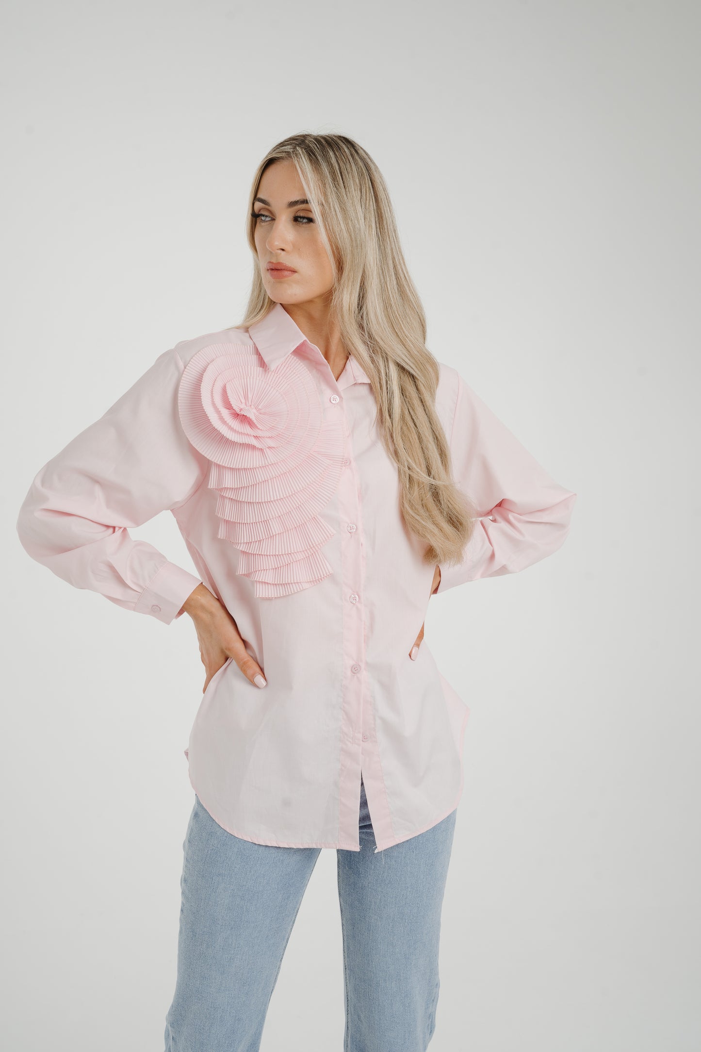 Flynn Pleated Flower Shirt In Pink