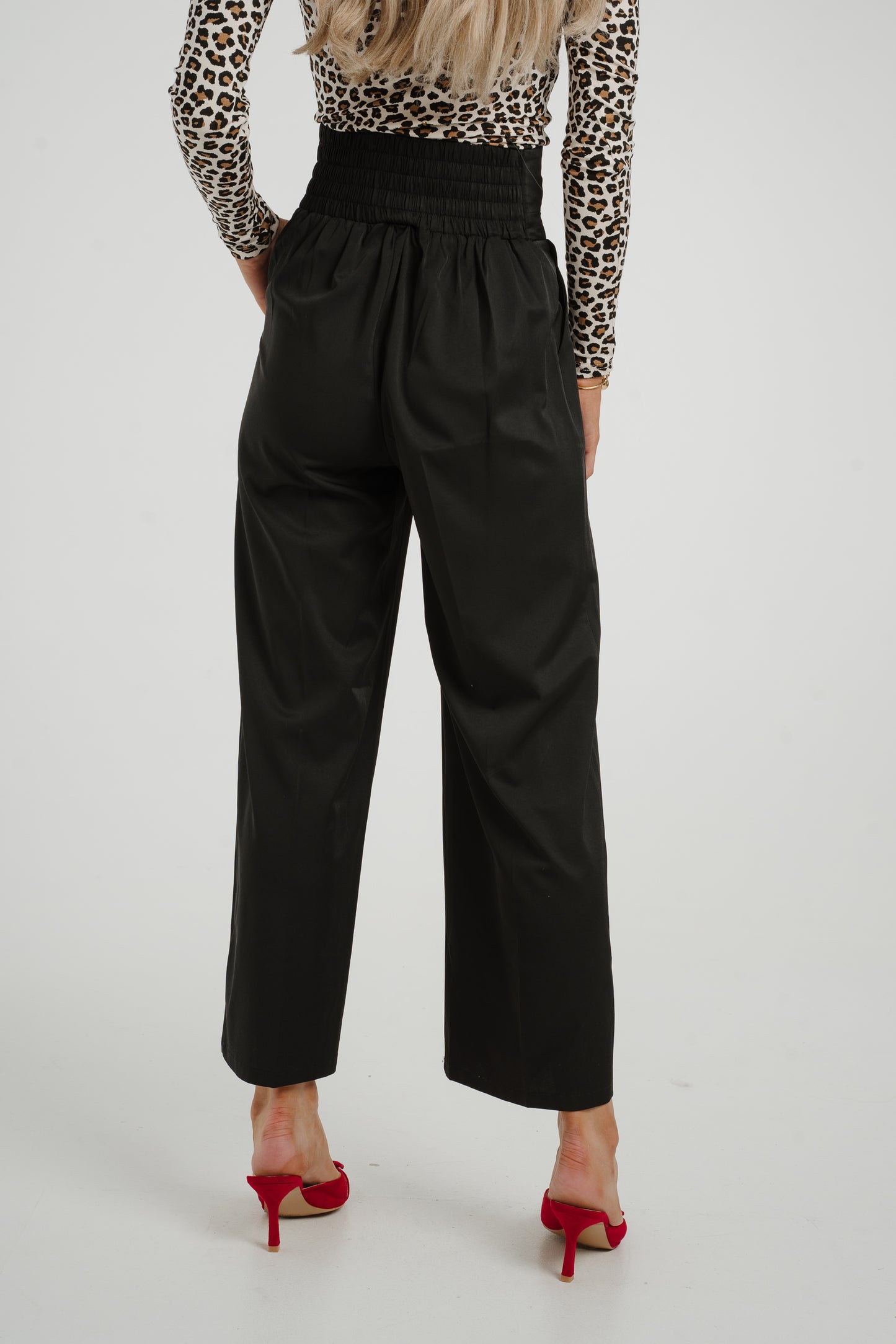 Willow Fitted Waist Trousers In Black