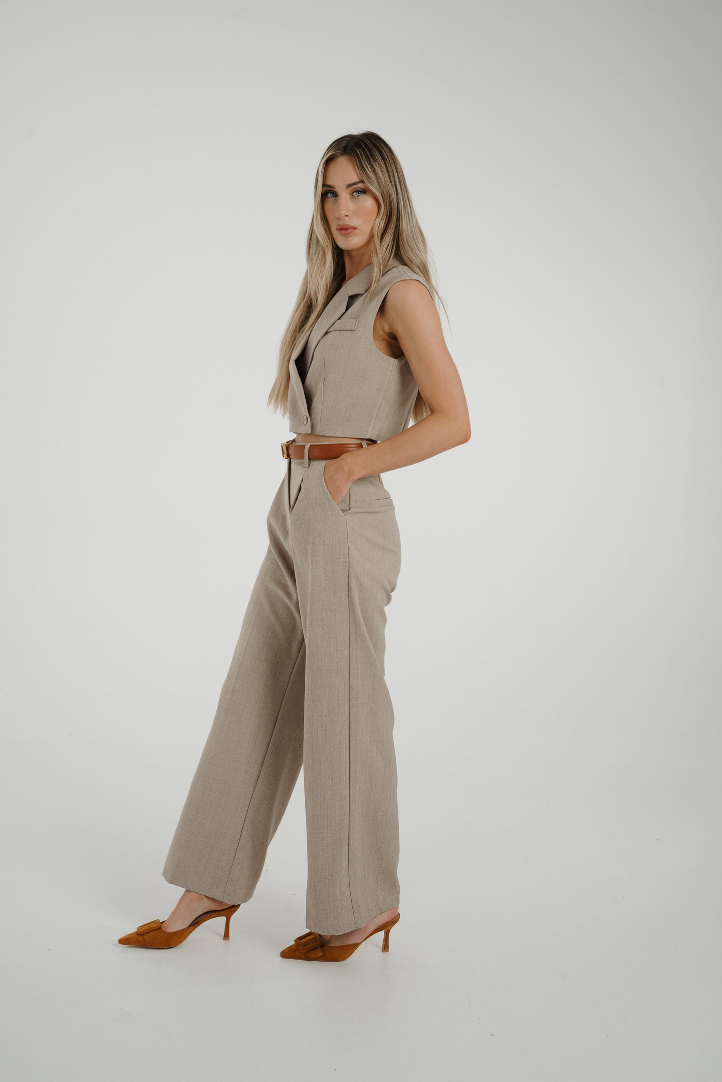 Maria Cropped Waistcoat In Taupe