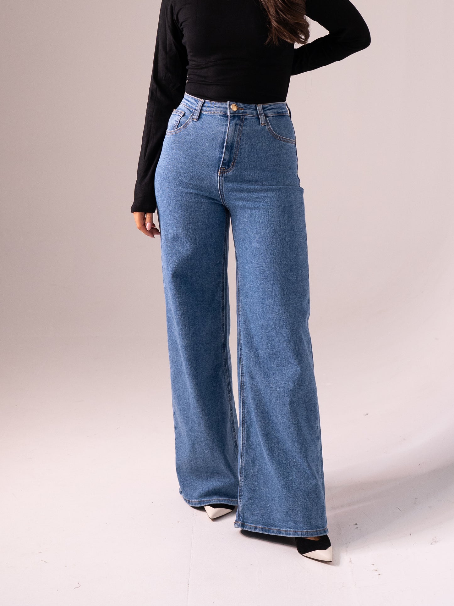 Love Laura Everyday Jeans In Mid Wash