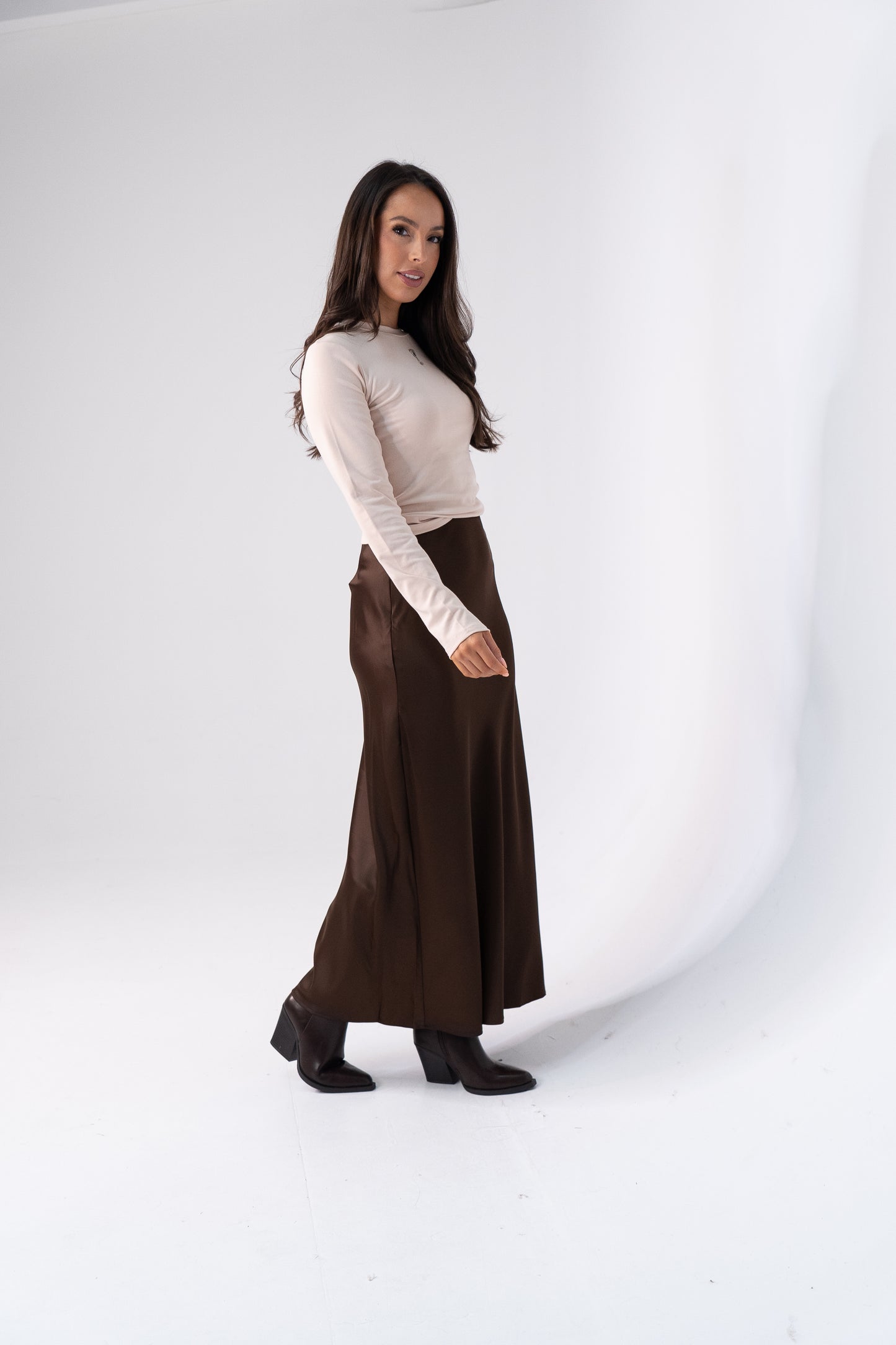 Love Laura Slip Skirt In Chocolate