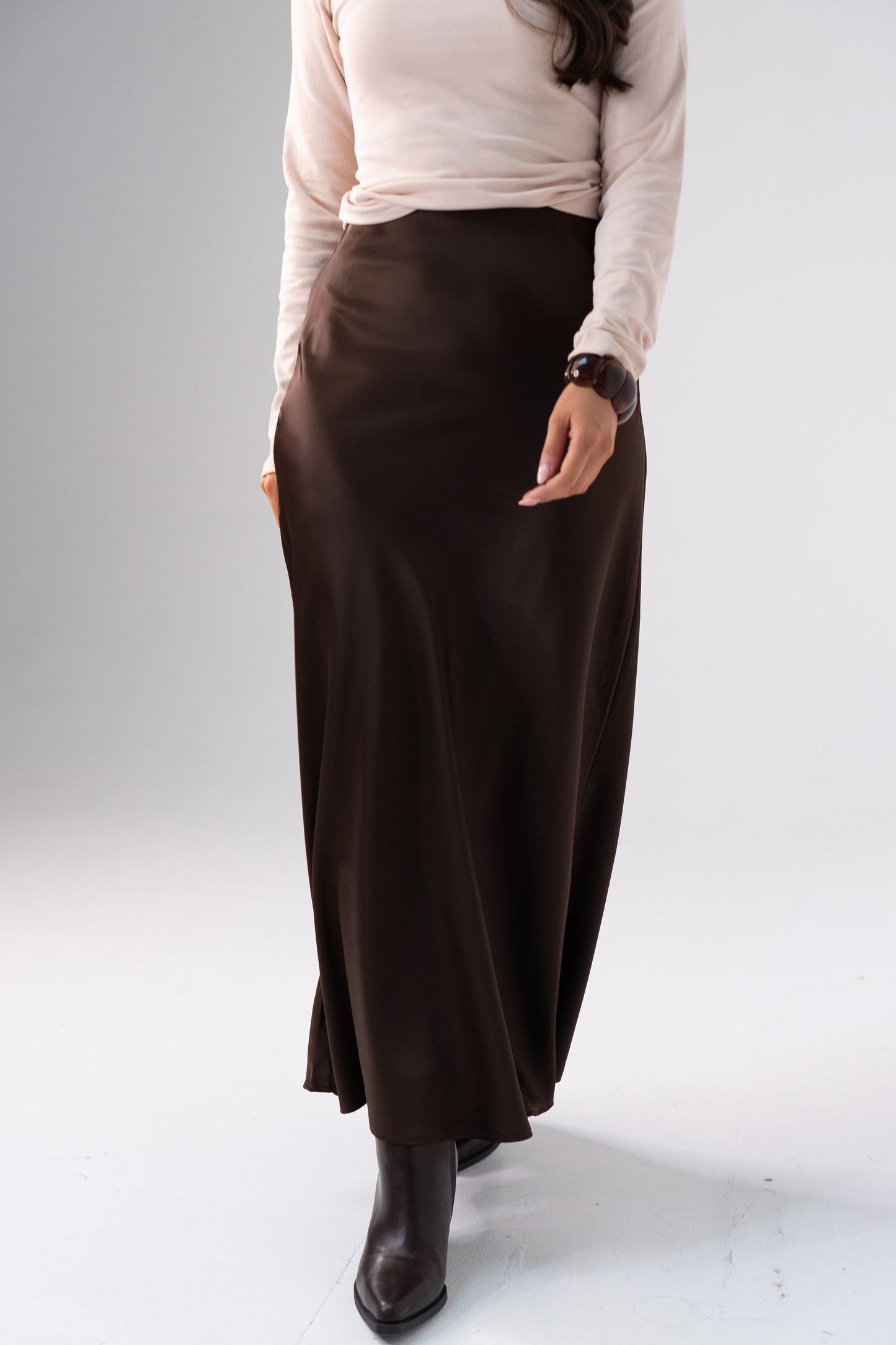 Love Laura Slip Skirt In Chocolate