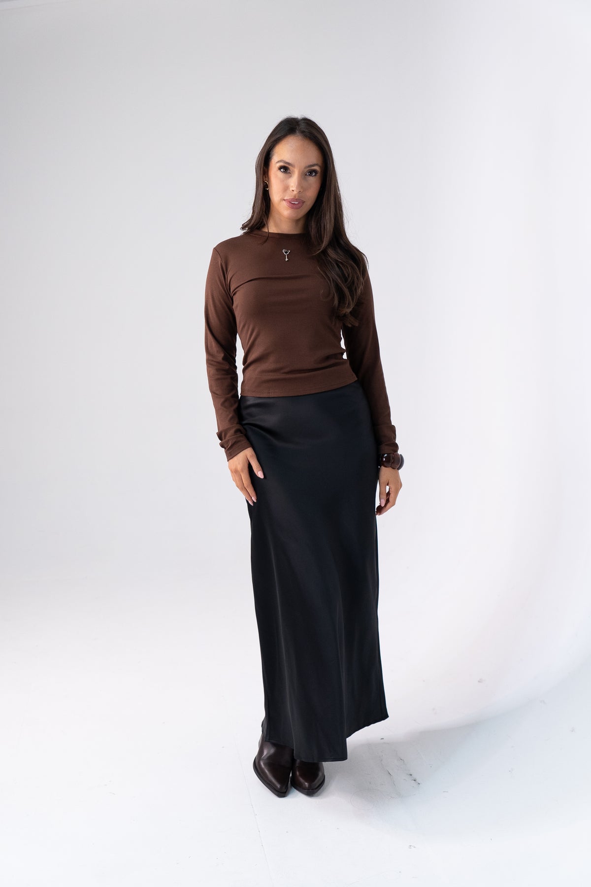 Love Laura Slip Skirt In Black