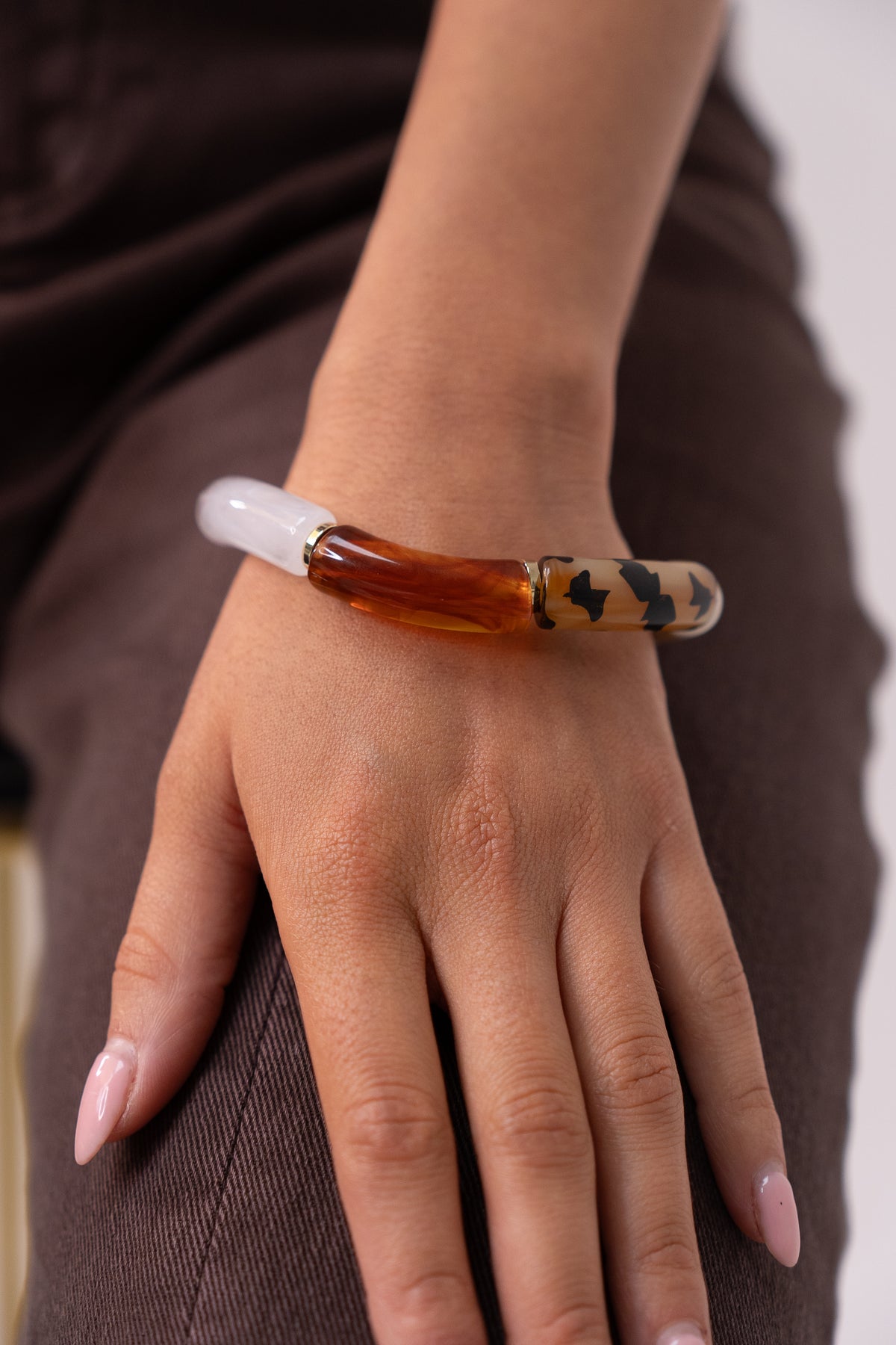 Polly Resin Bracelet In Camel Mix