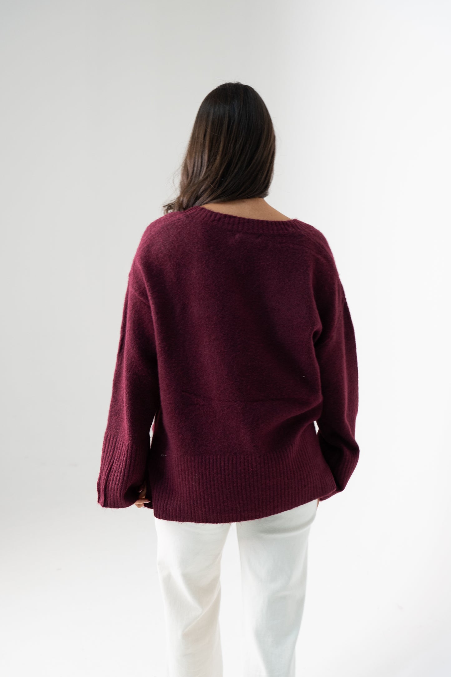 Ella V-Neck Jumper In Bordeaux