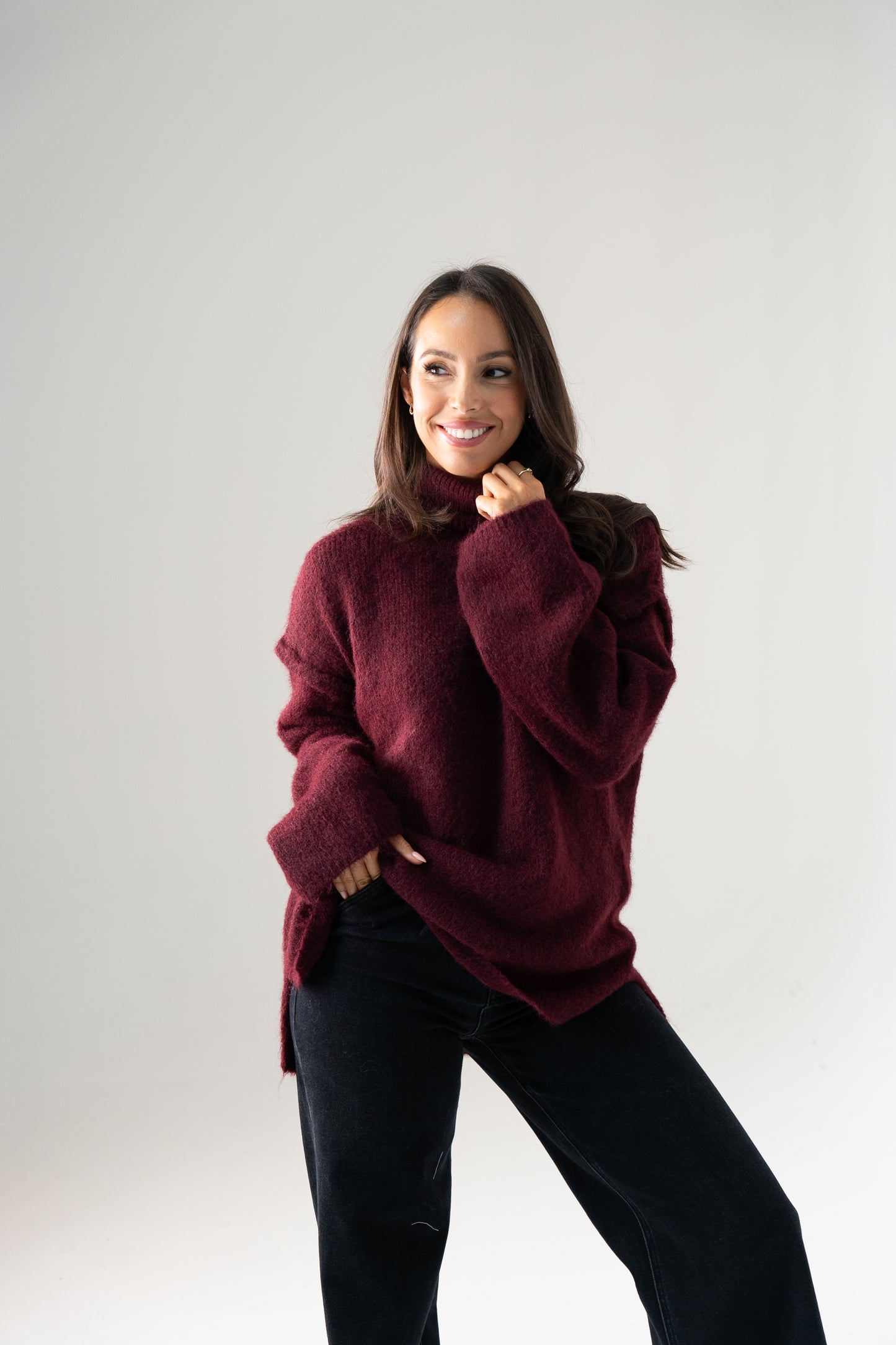 Kendra Polo Neck Jumper In Burgundy