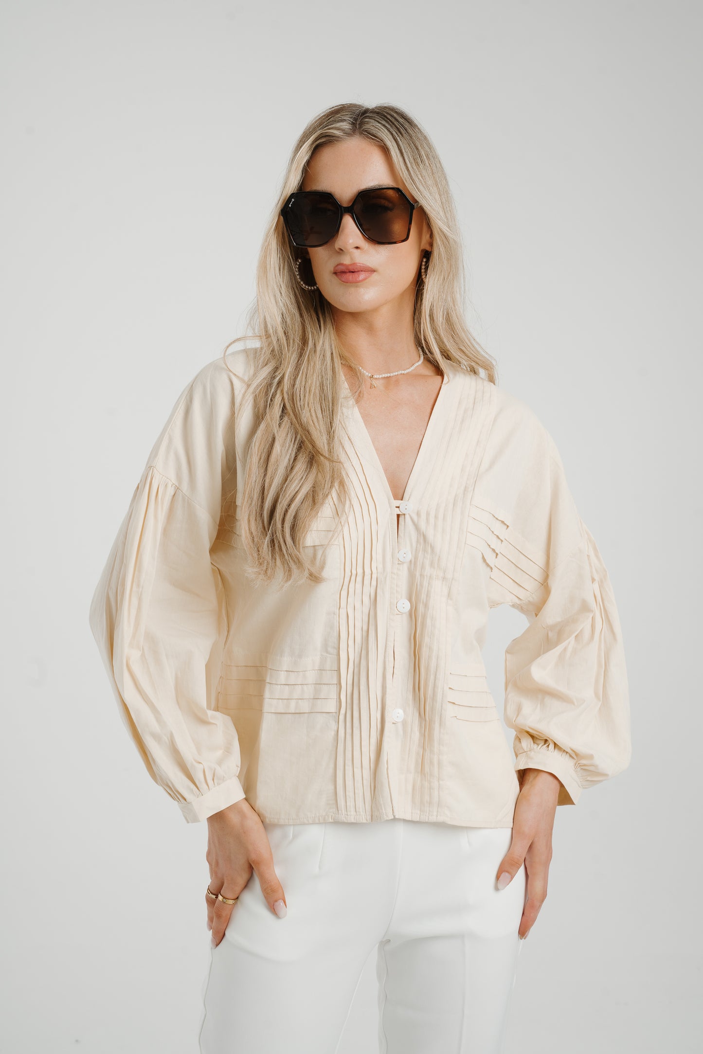 Caitlyn Puff Sleeve Blouse In Neutral