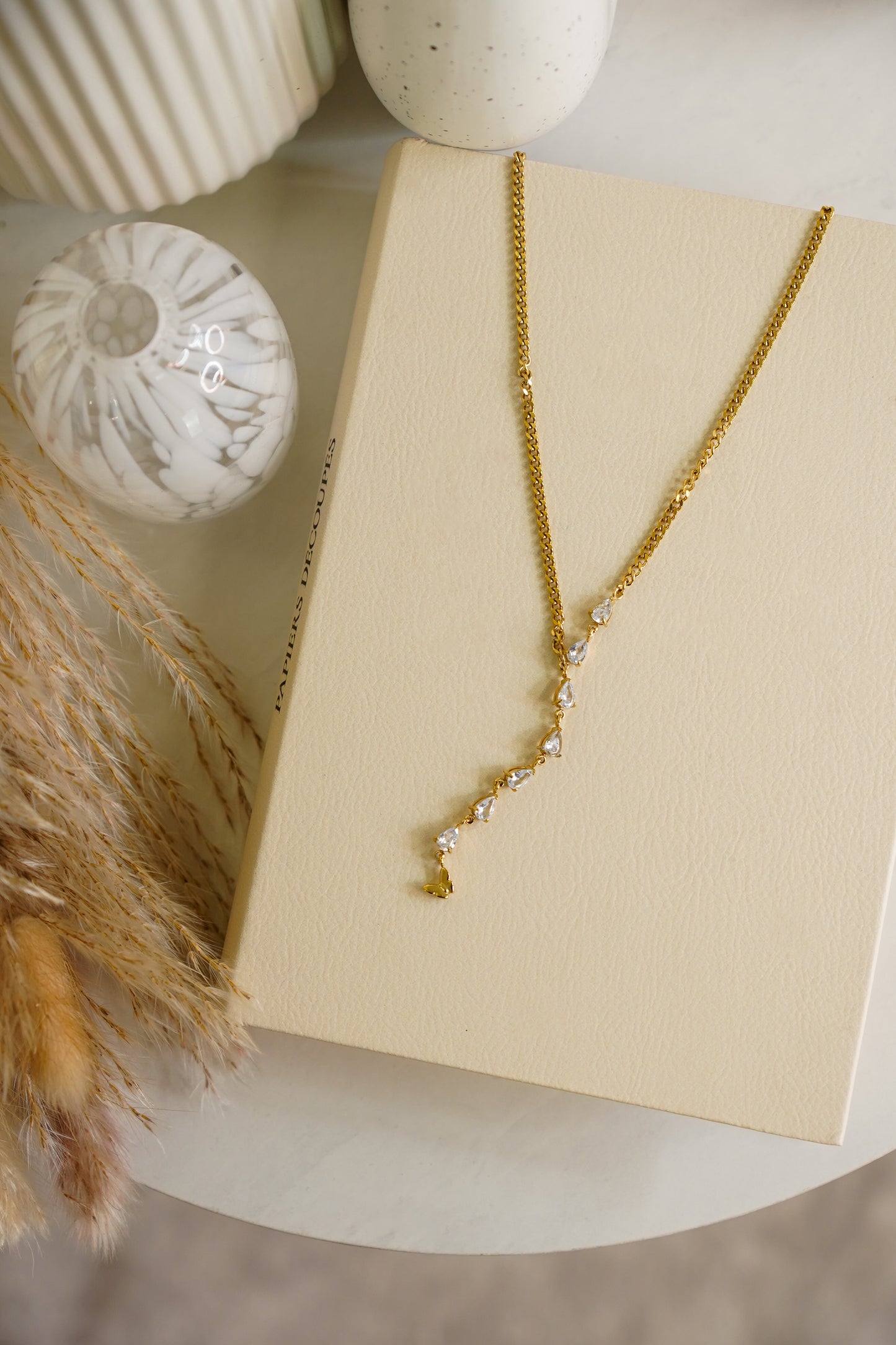 Olive Teardrop Diamanté Necklace In Gold