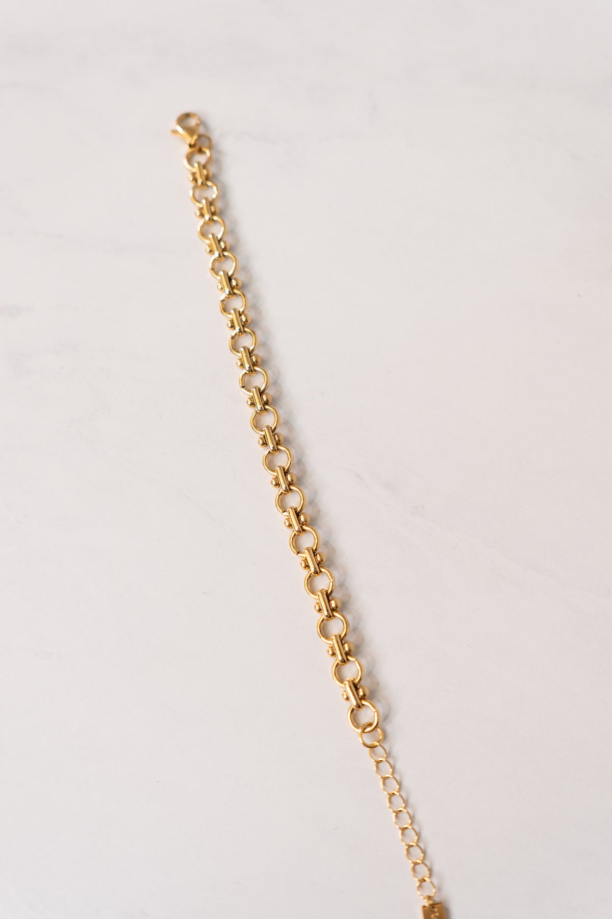 Olive Linked Bracelet In Gold