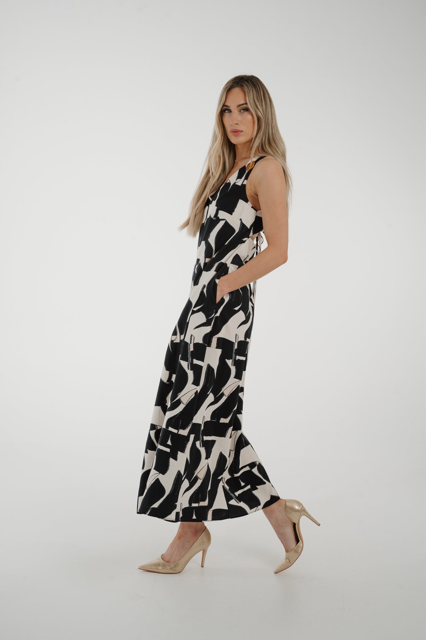 Kayla Abstract Print Dress In Monochrome