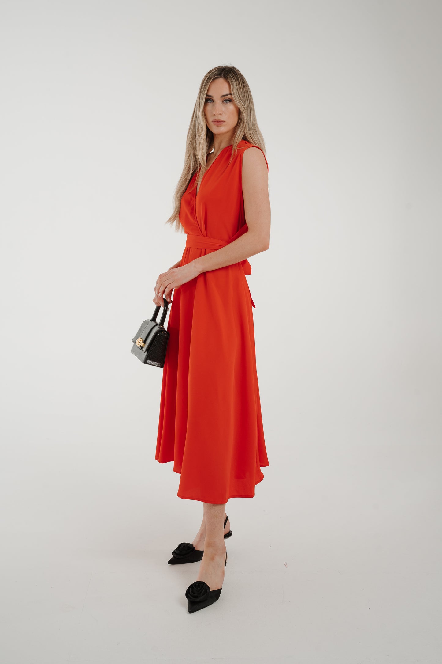 Sarah A-Line Midi Dress In Red