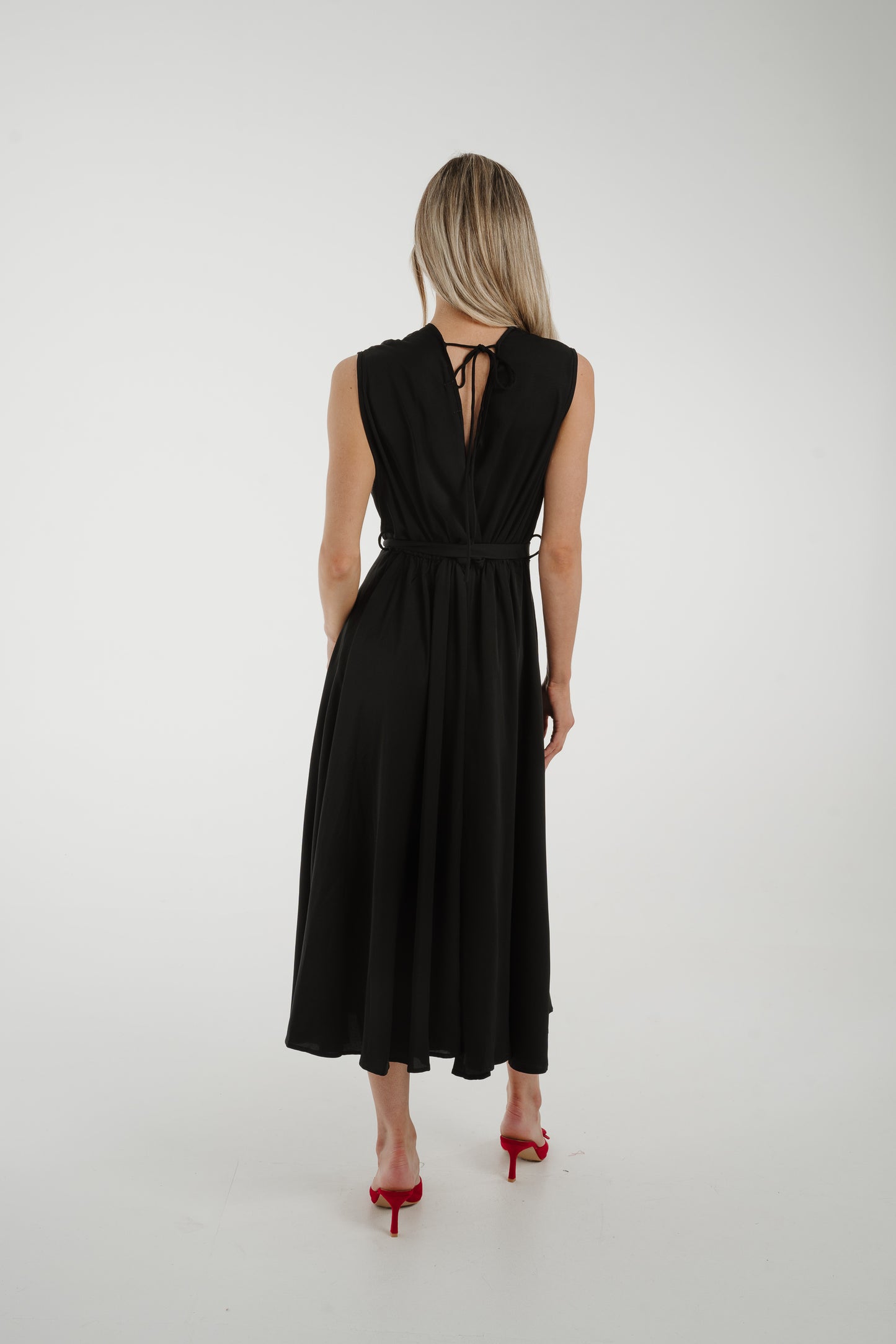 Sarah A-Line Midi Dress In Black
