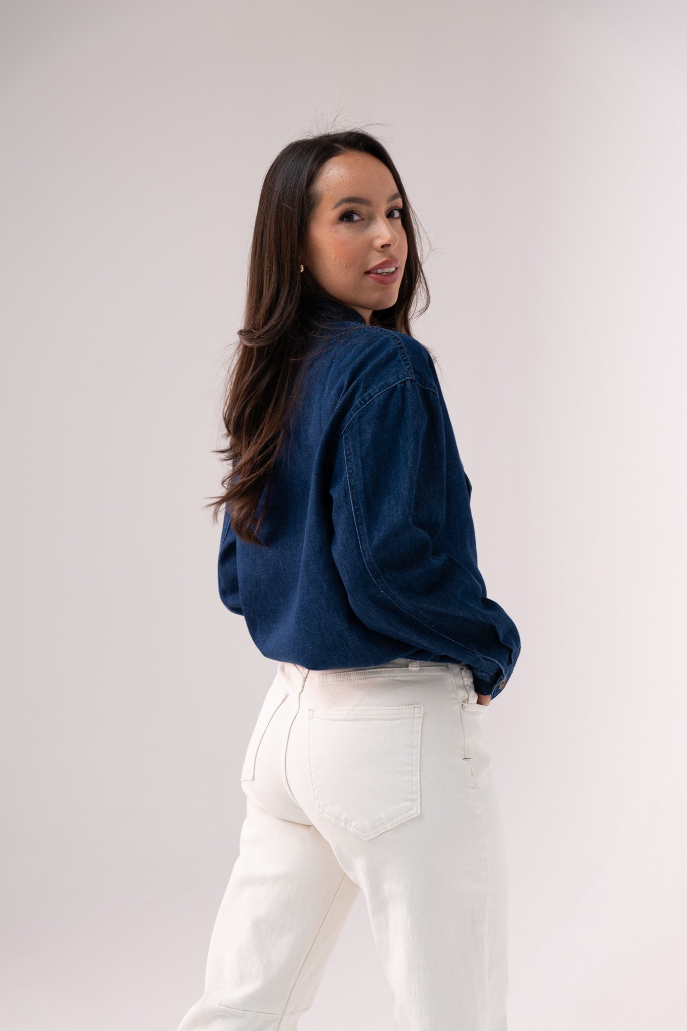 Daisy Bow Collar Denim Shirt In Dark Wash