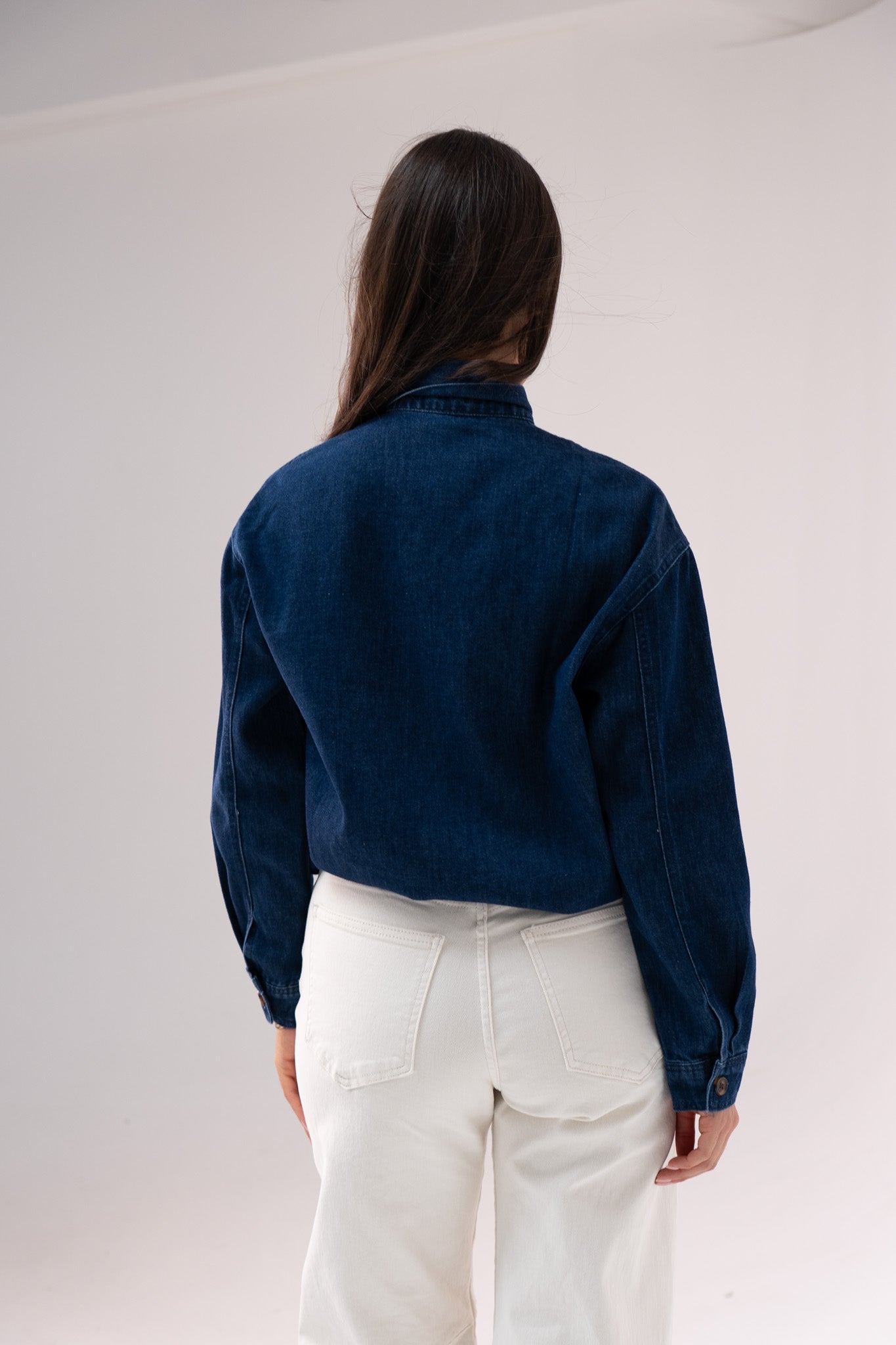 Daisy Bow Collar Denim Shirt In Dark Wash