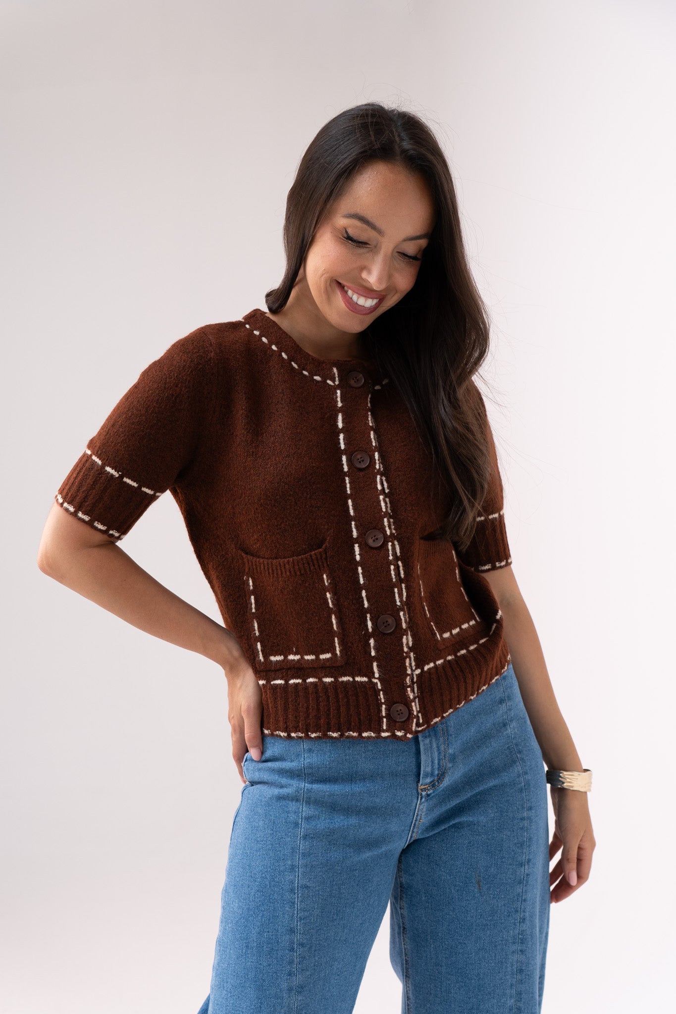 Daisy Contrast Stitch Cardigan In Chocolate