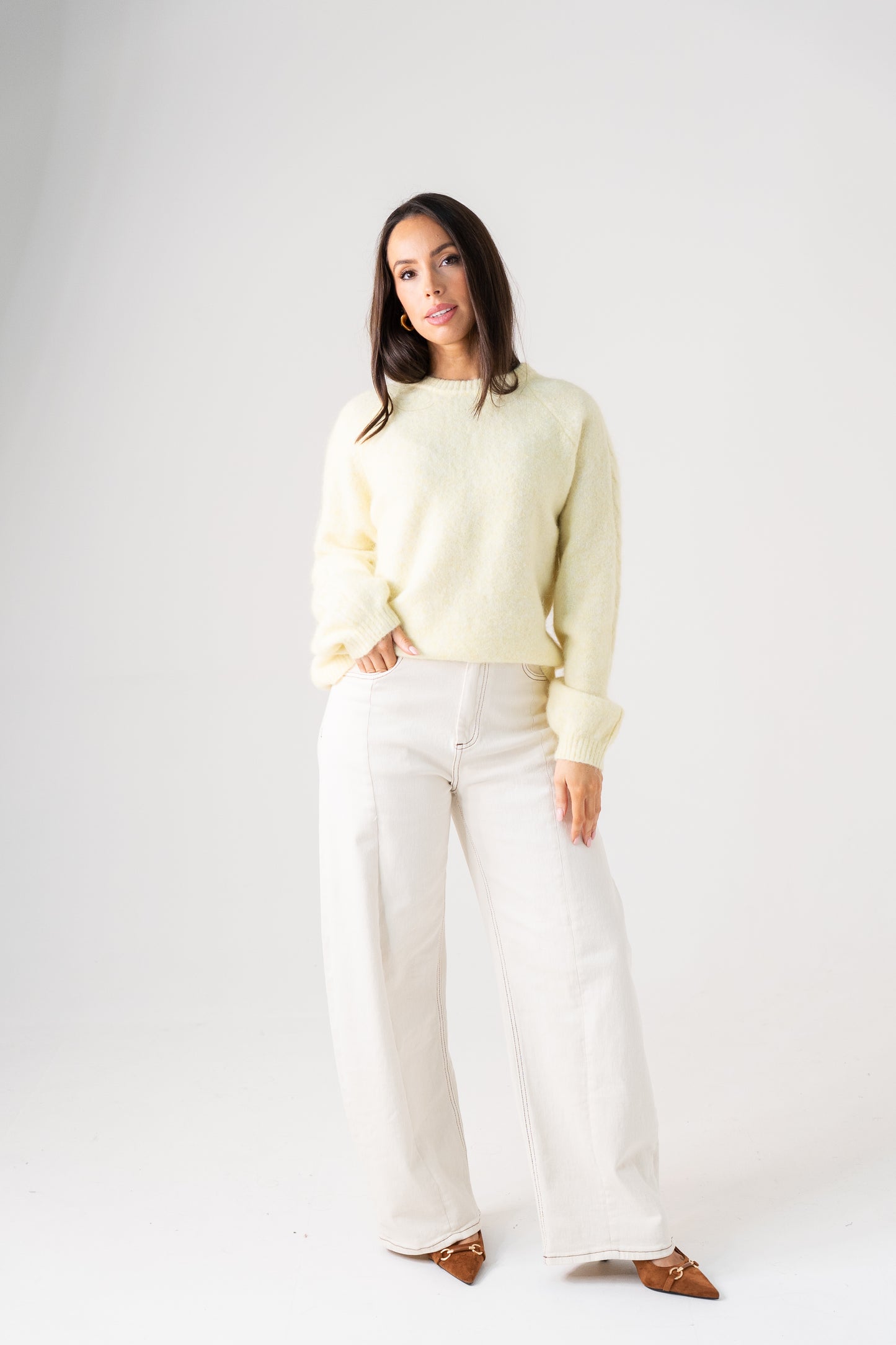 Ella Round Neck Jumper In Lemon