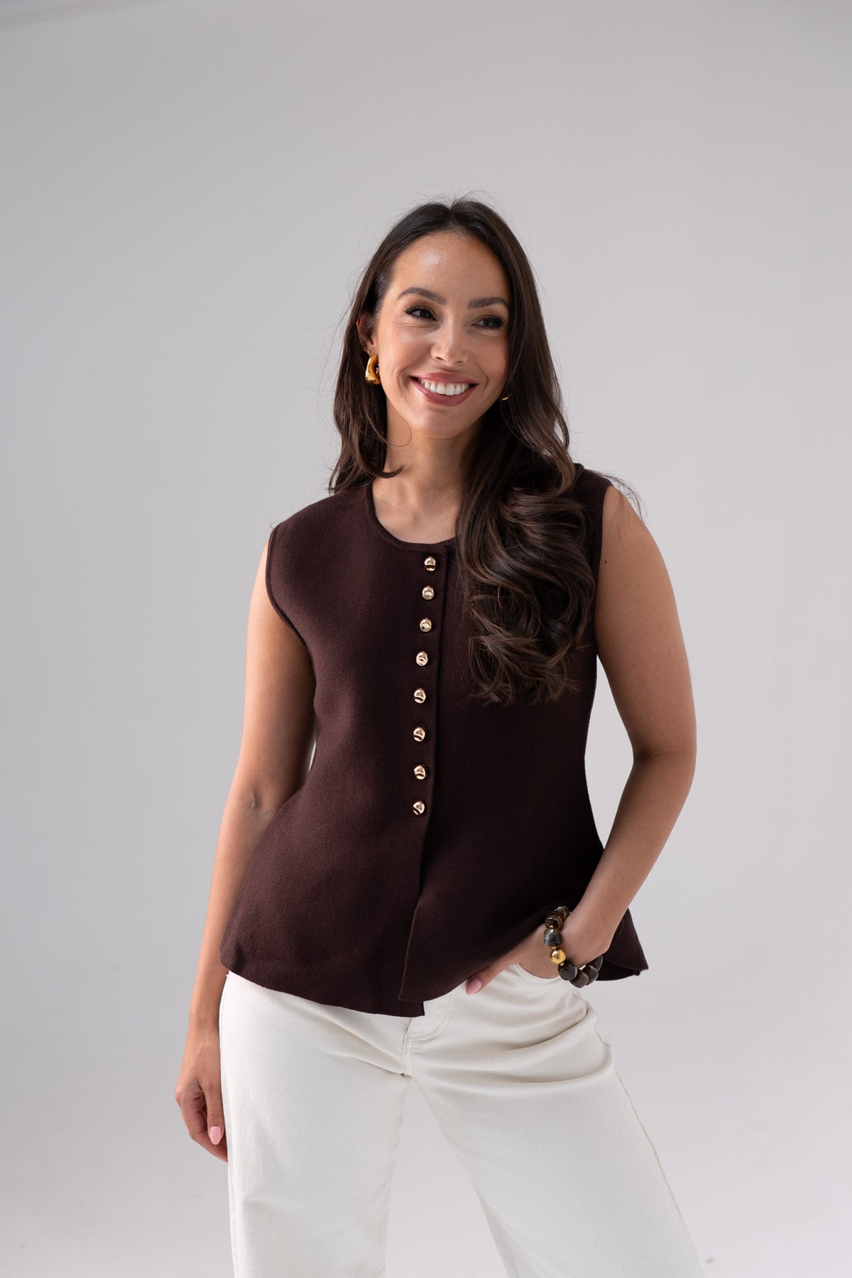 Ella Knit Waistcoat In Coffee